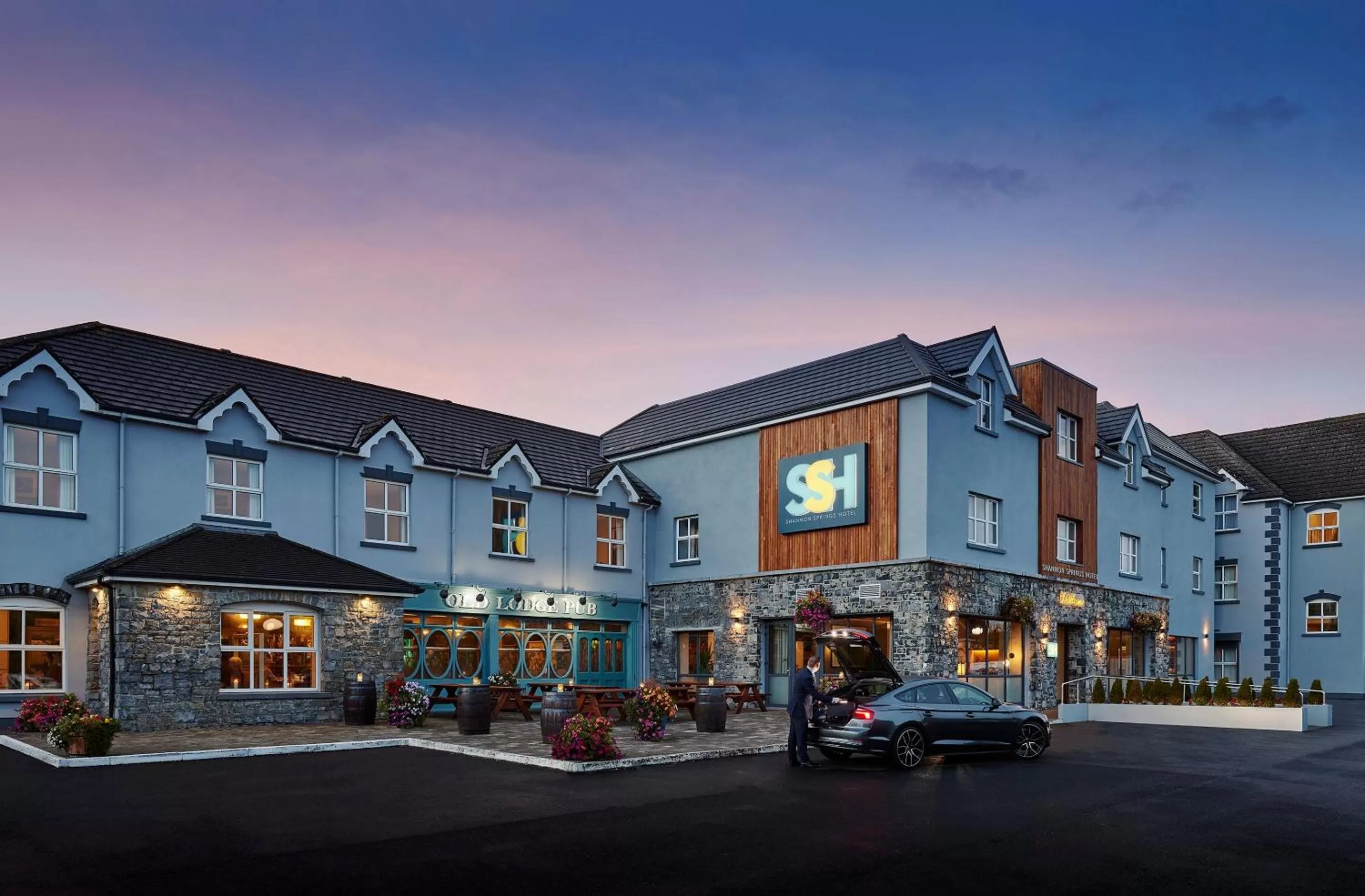 Property building in Shannon Springs Hotel