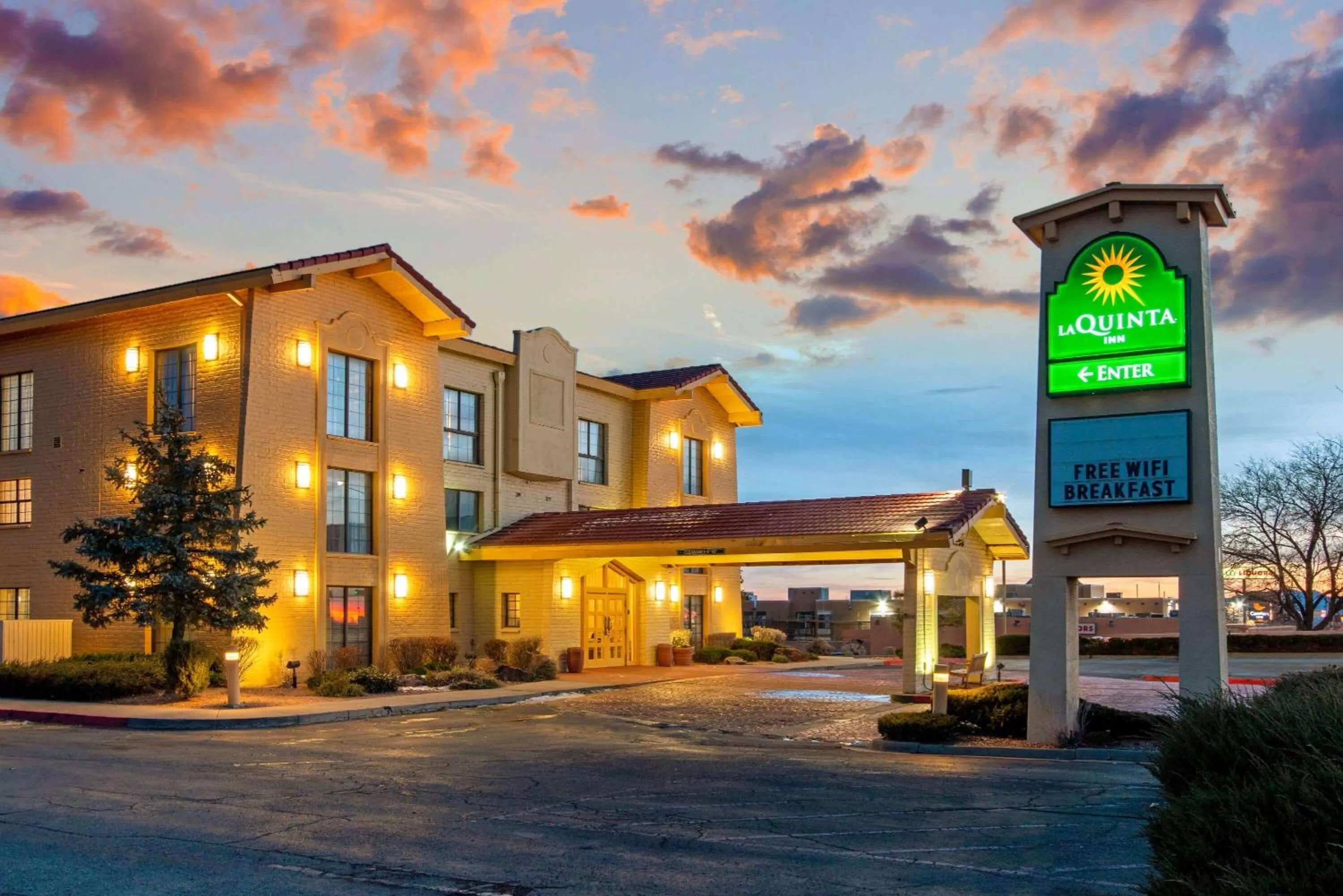 Property building in La Quinta Inn by Wyndham Santa Fe