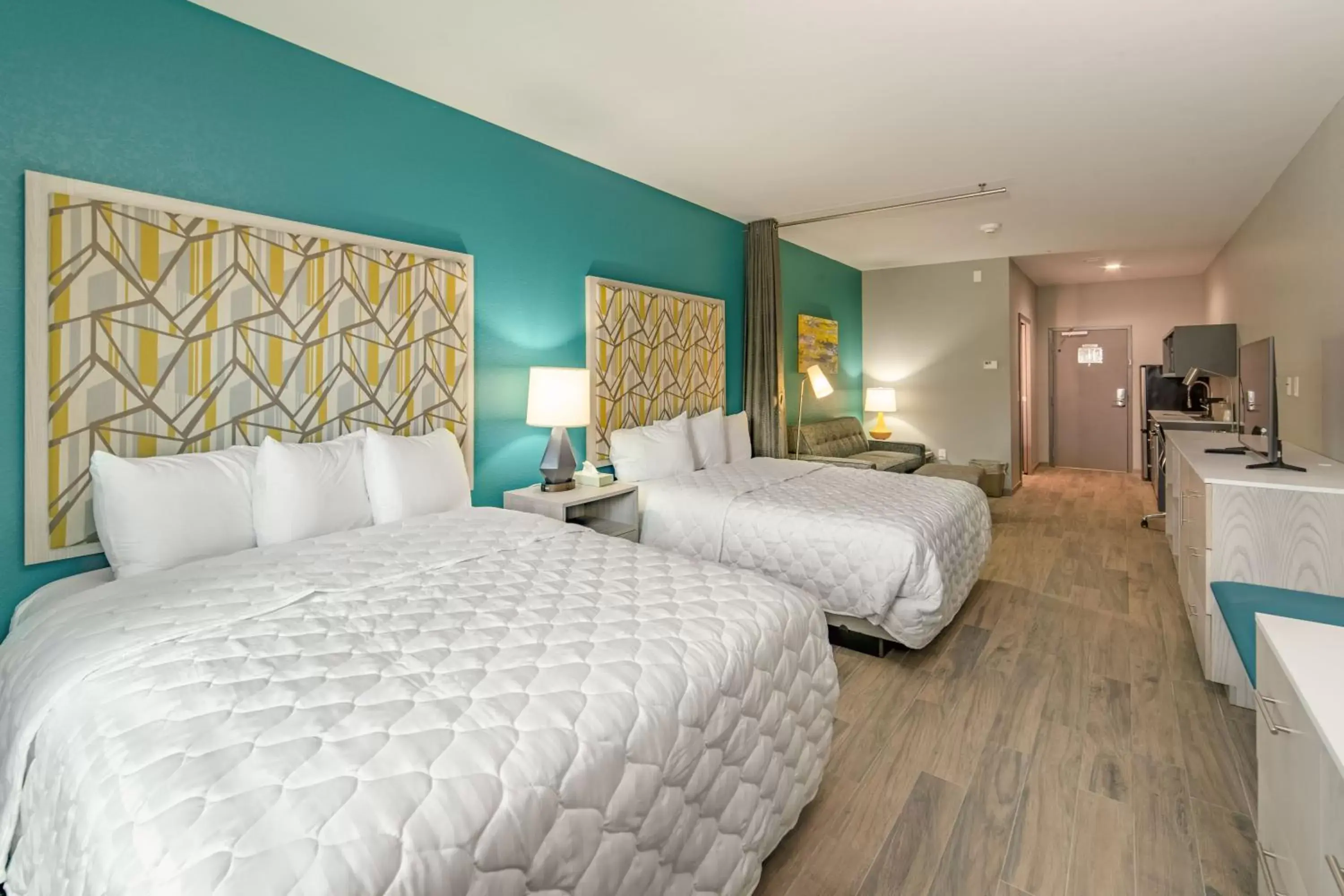 Queen Suite in Everglades Adventures Hotel Suites by Ivey House Queen Suite in Everglades Adventures Hotel Suites by Ivey House