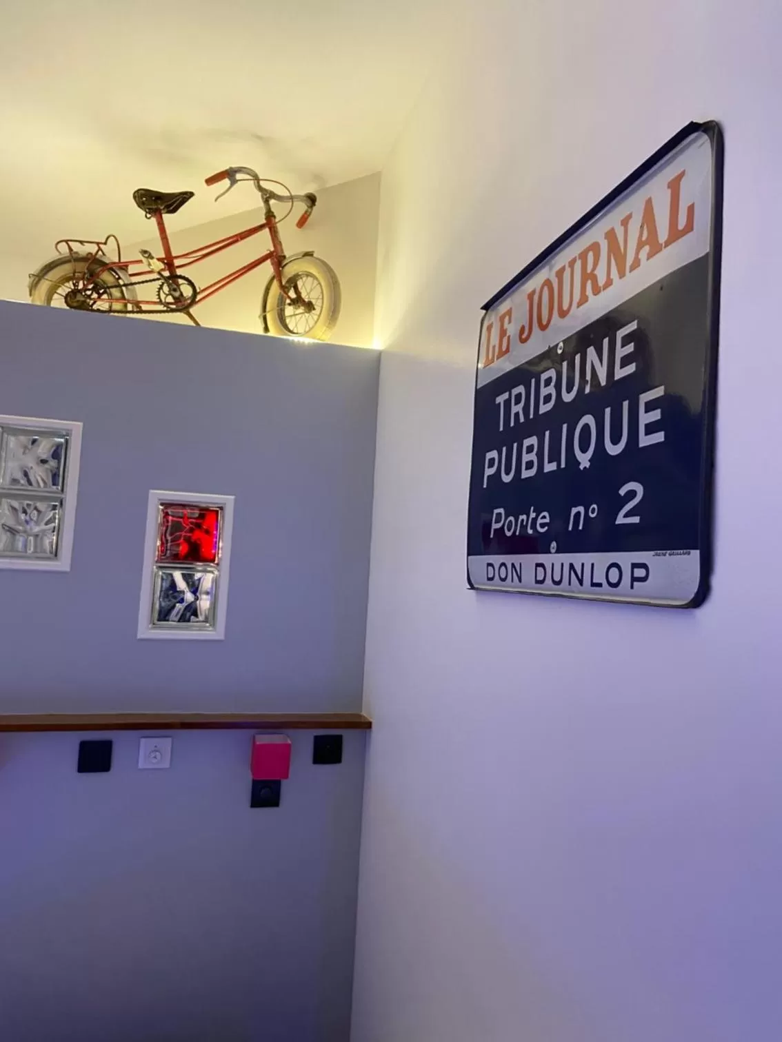 Bedroom in Hôtel Le Boulevardier