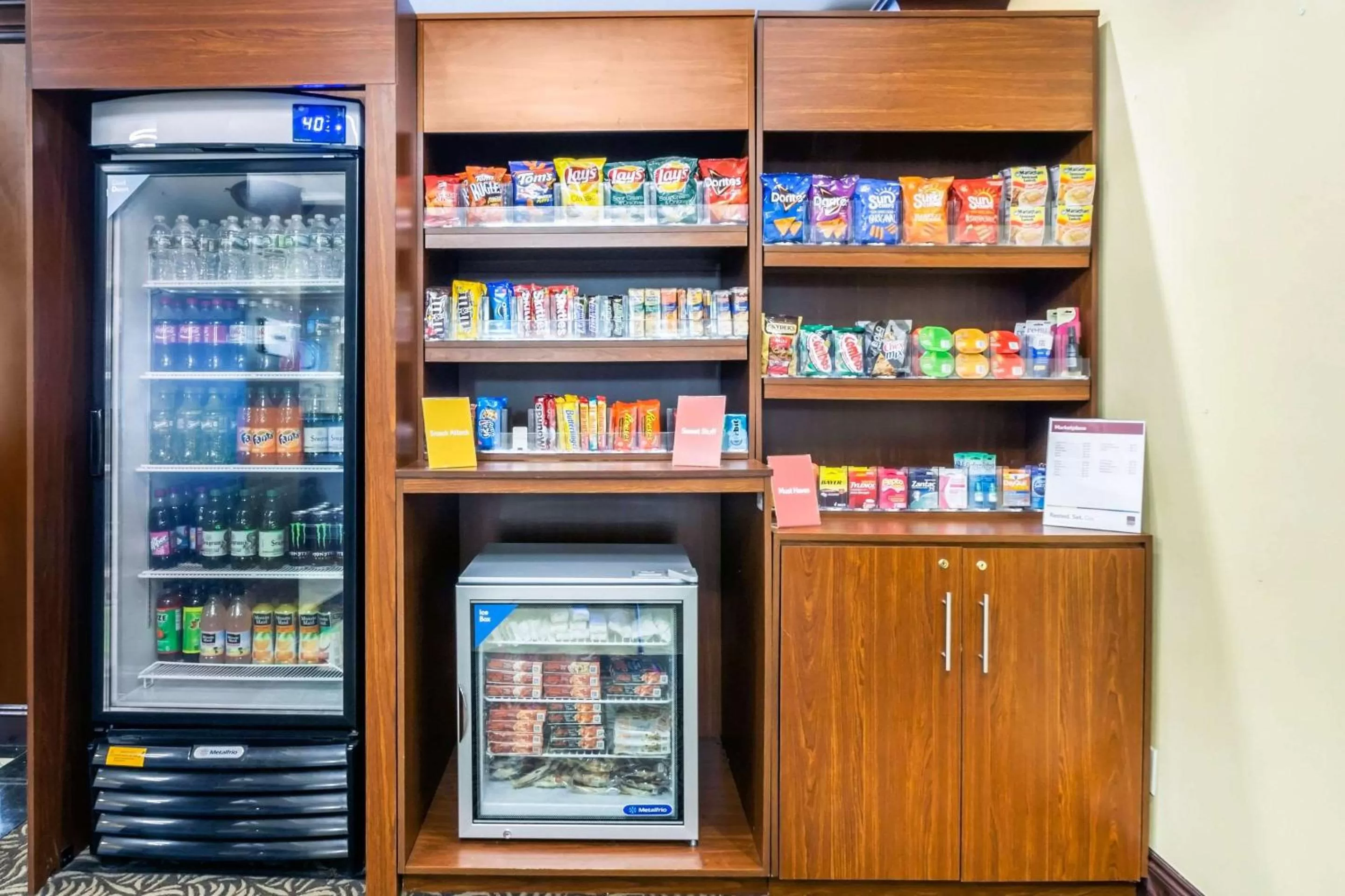 Other in Comfort Suites at Woodbridge