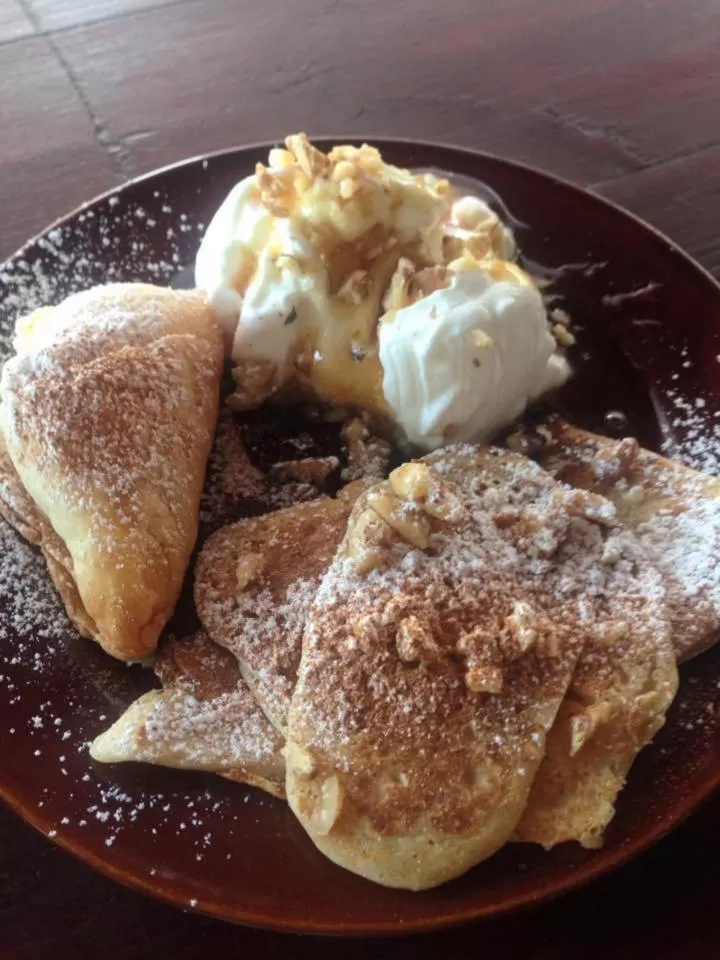 Breakfast, Food in Platoni Elite