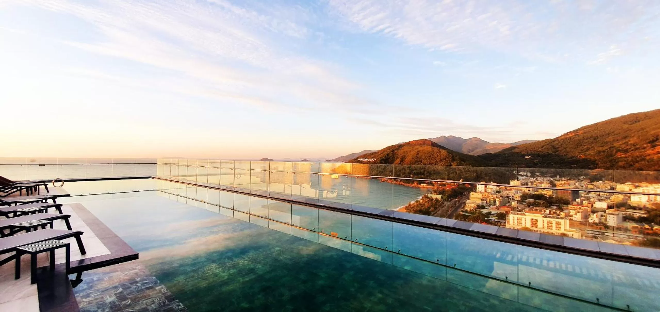 Swimming pool in Anya Premier Beachfront Hotel Quy Nhon