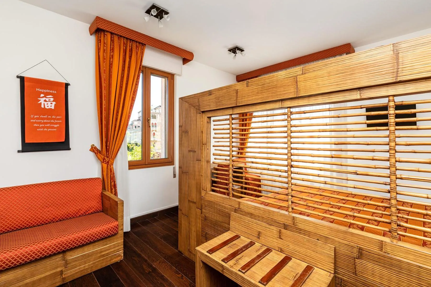 Photo of the whole room in Hotel Rivamare