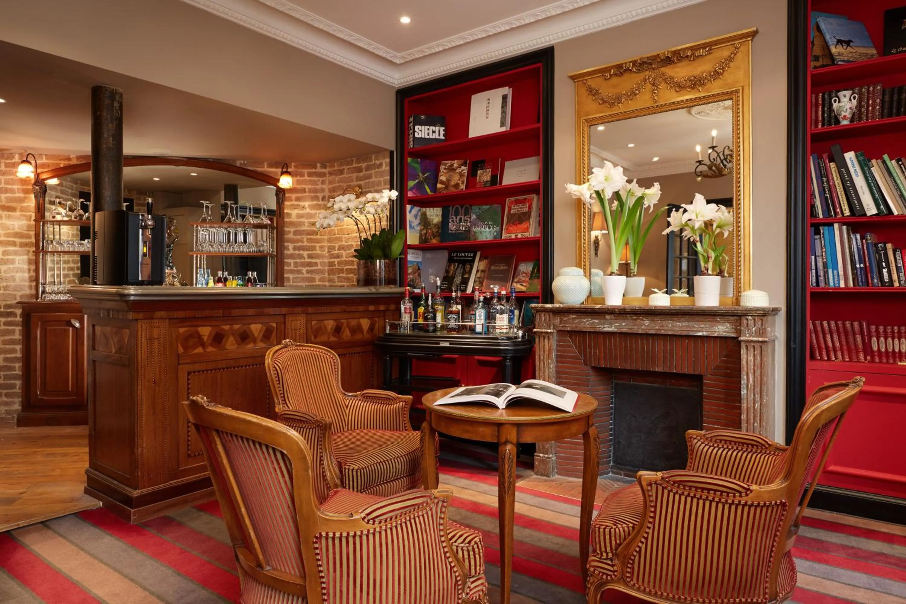 Activities in Hôtel Relais Saint Jacques Paris