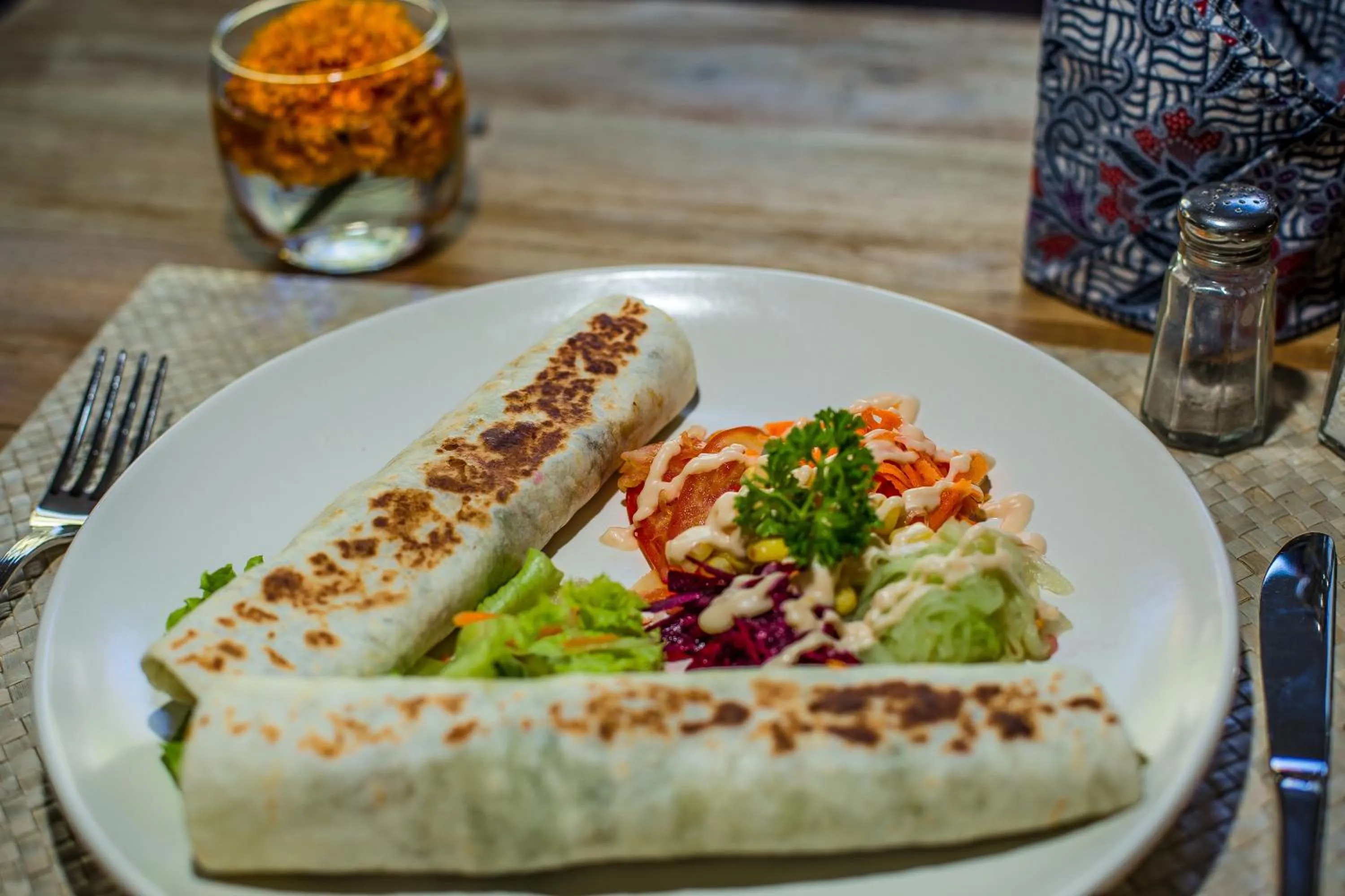 Restaurant/places to eat in Mahalaksmi Boutique Hotel