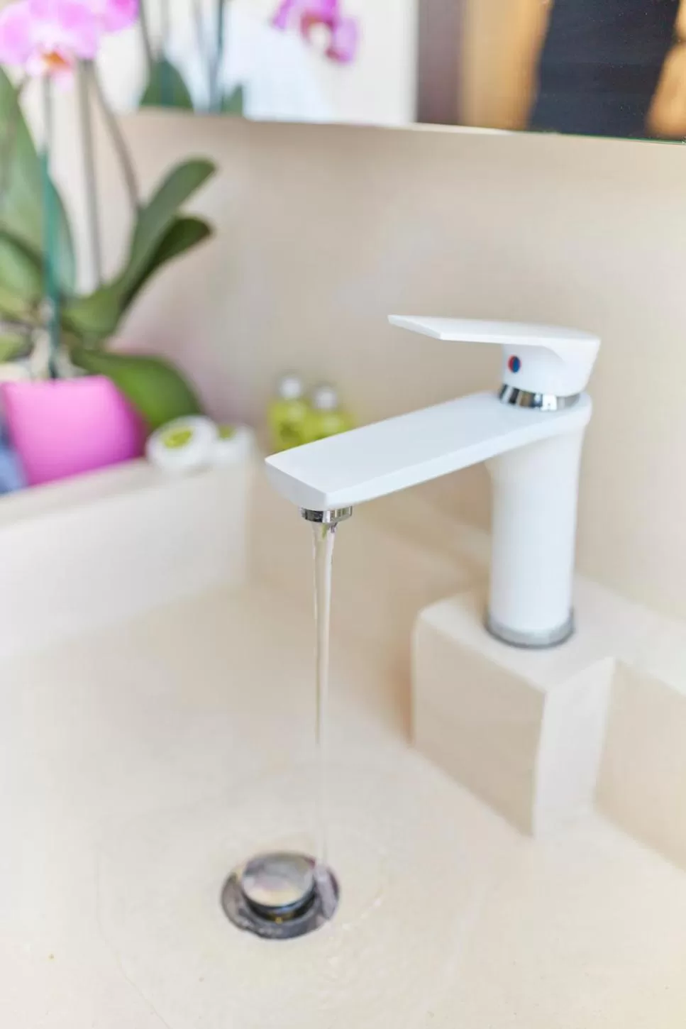 Bathroom in The Athens Version Luxury Suites