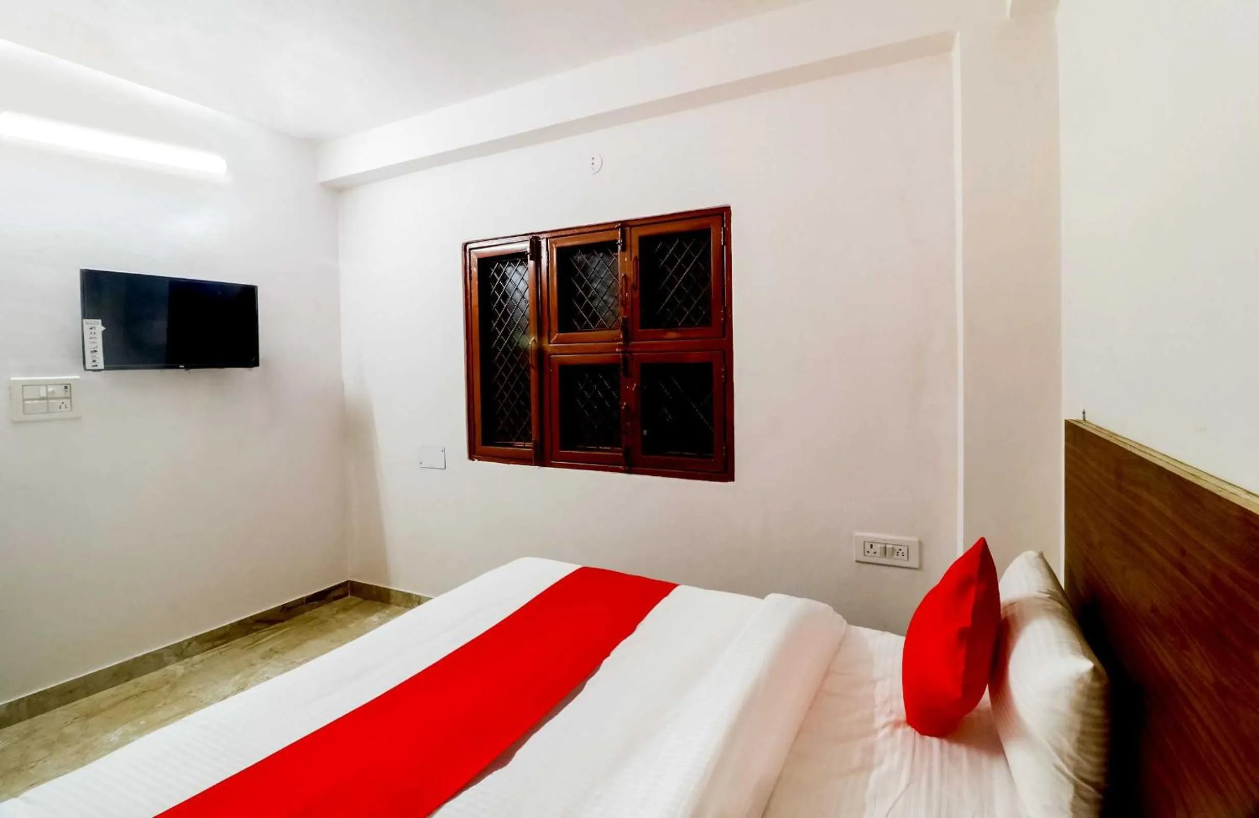 Bedroom in Hotel O Lovely Inn Near Akshardham