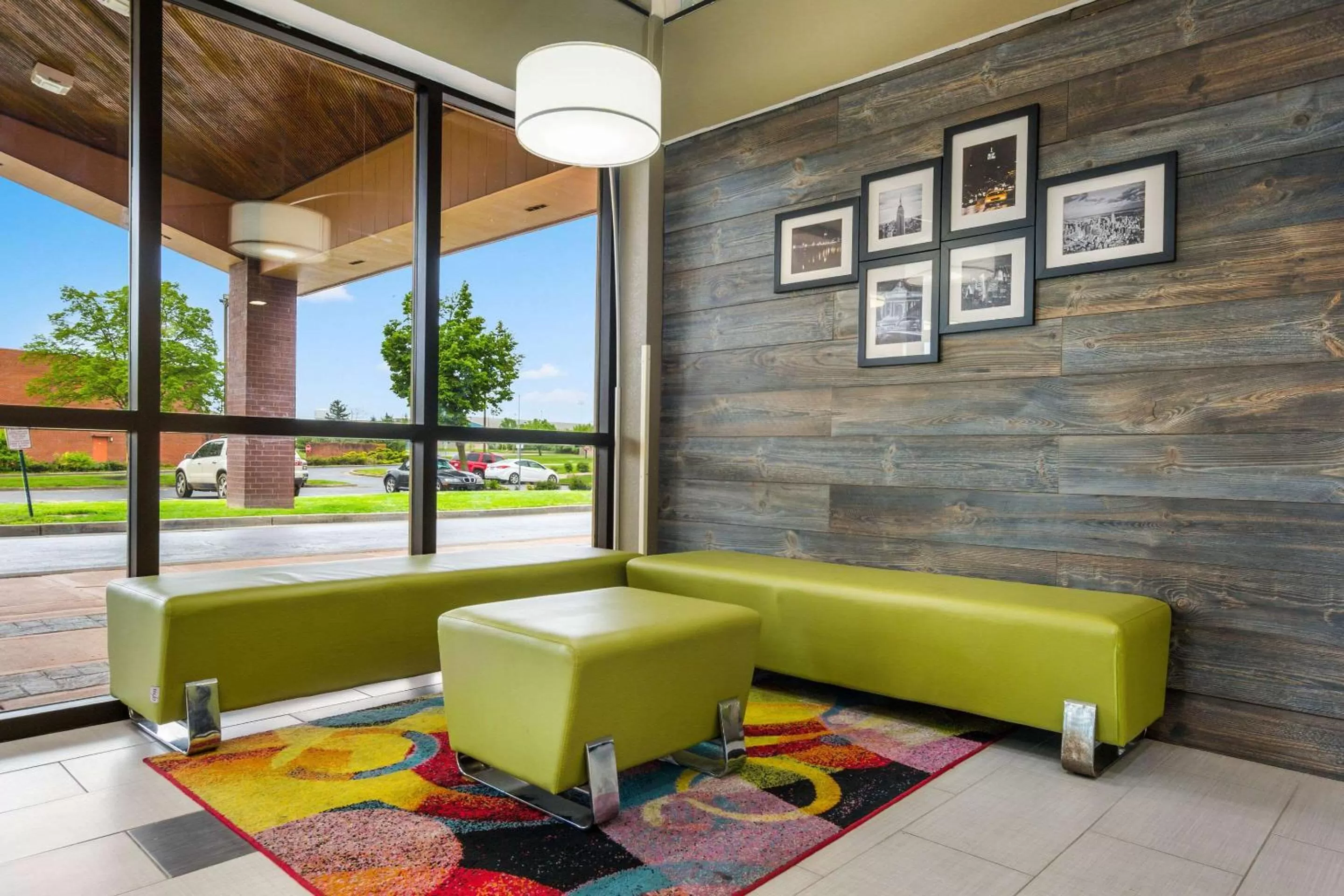 Restaurant/places to eat in Quality Inn & Suites Florence - Cincinnati South