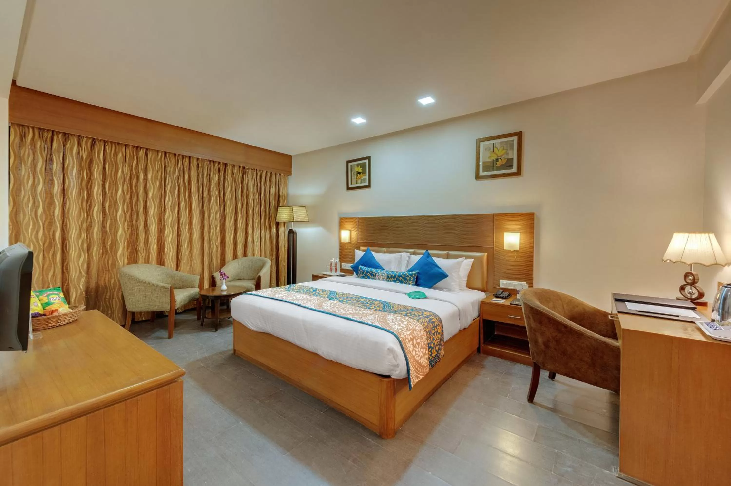 Bedroom, Bed in Click Hotel Caliph, Mumbai