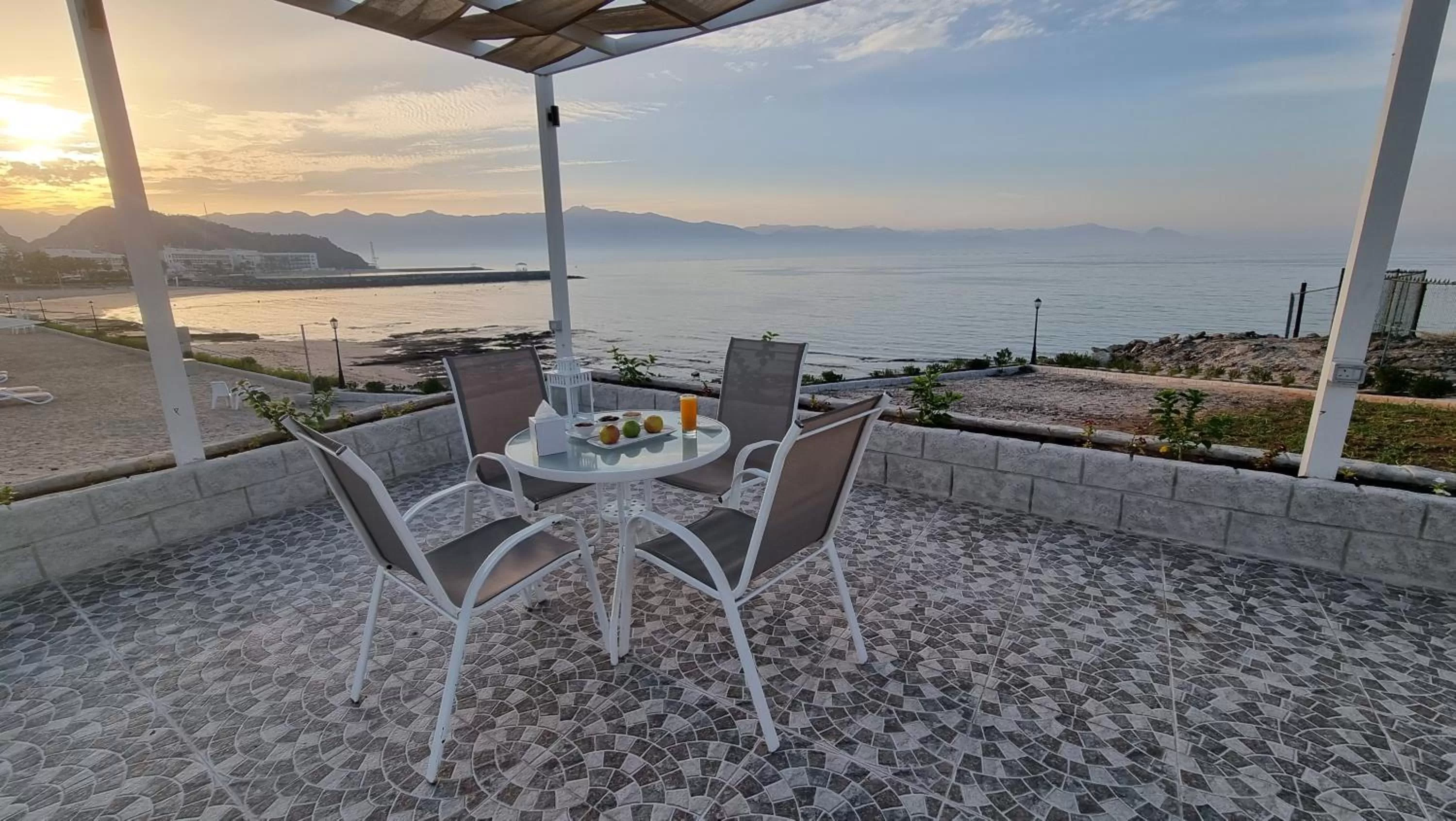 Balcony/Terrace in Holiday Beach Resort