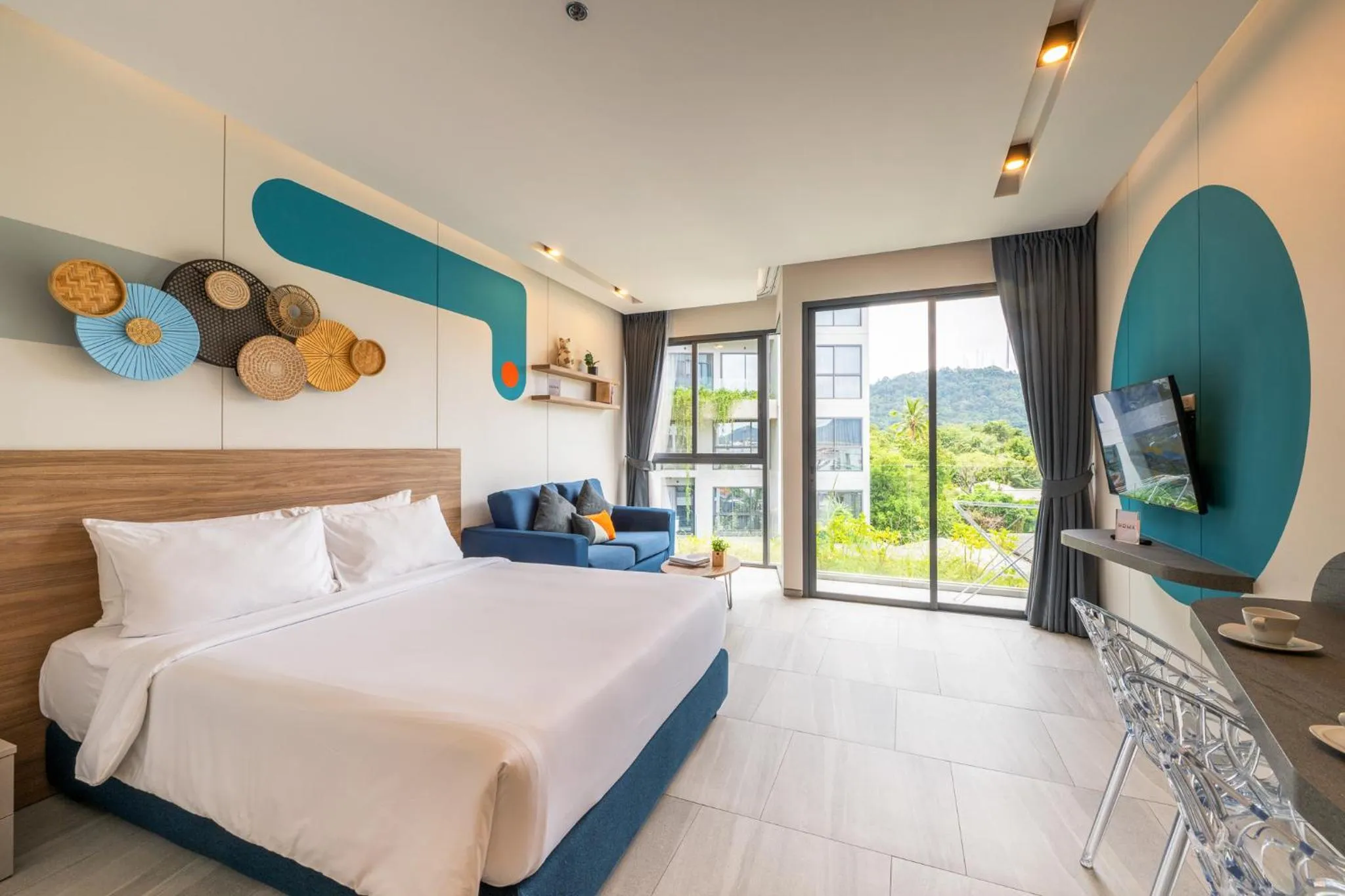 TV and multimedia, Bed in HOMA Phuket Town