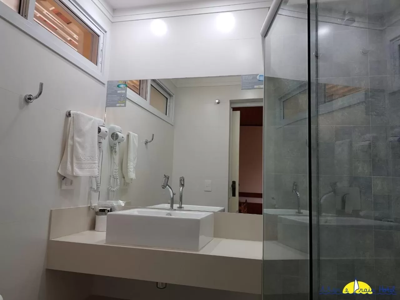 Toilet in Mar e Praia Hotel