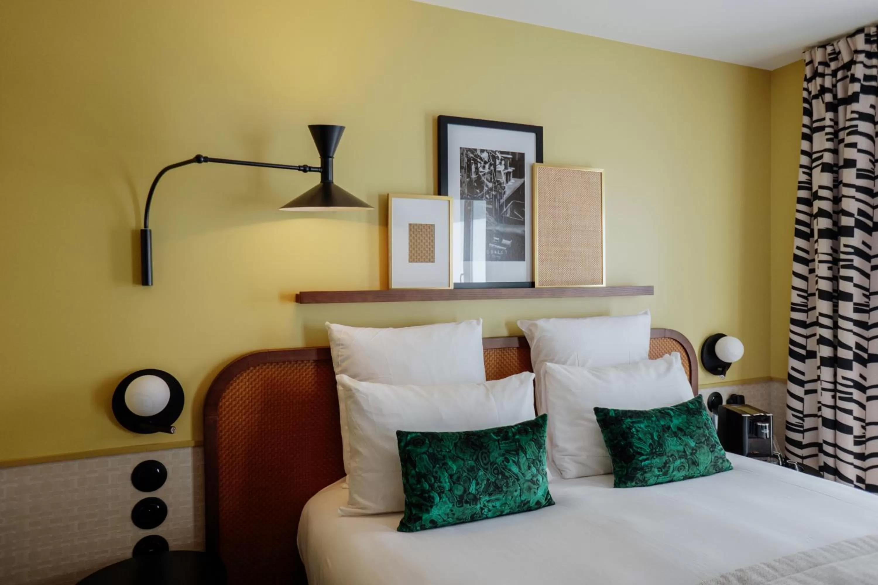 Bedroom, Bed in Hôtel Riesner