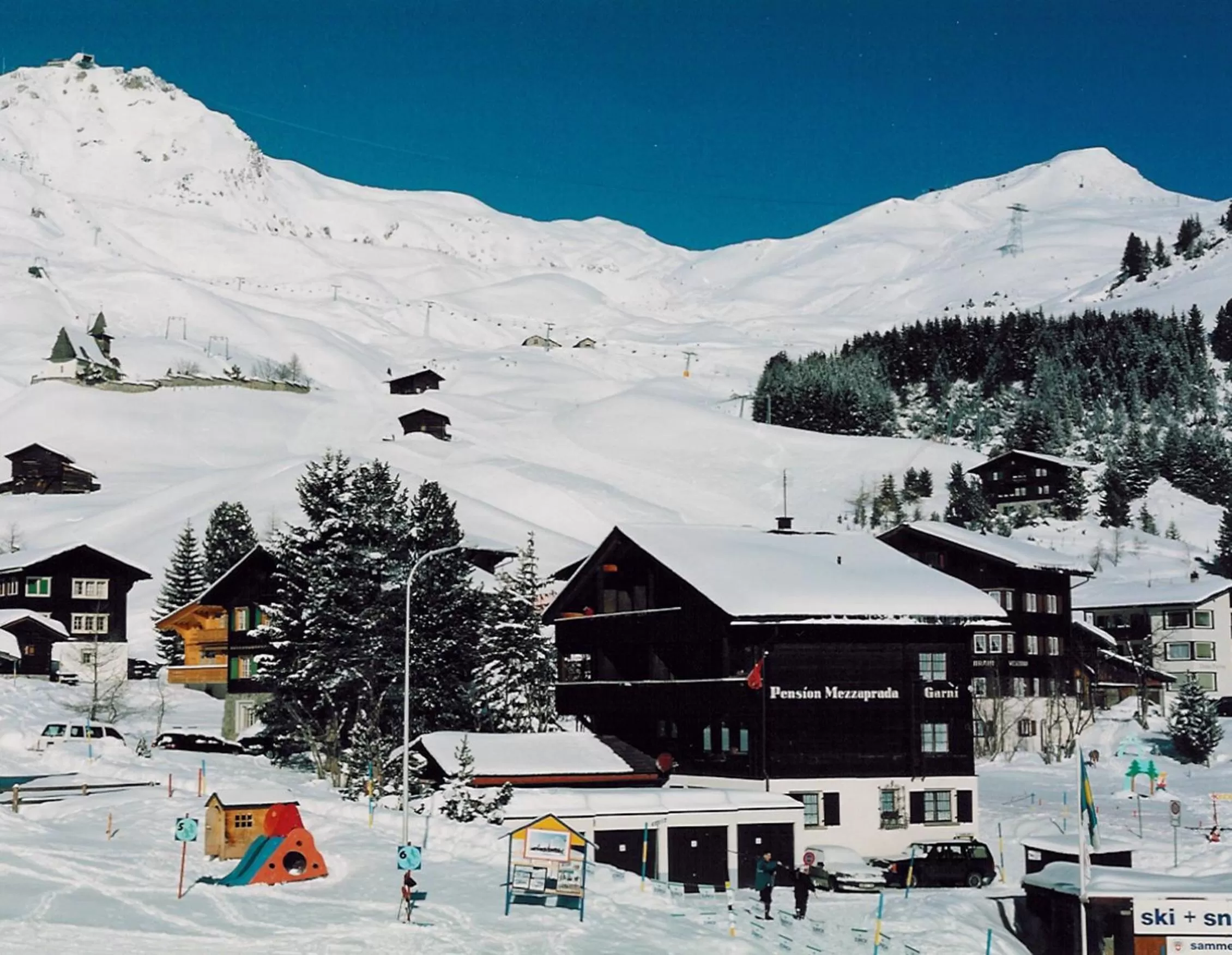 Property building, Winter in Pension Mezzaprada