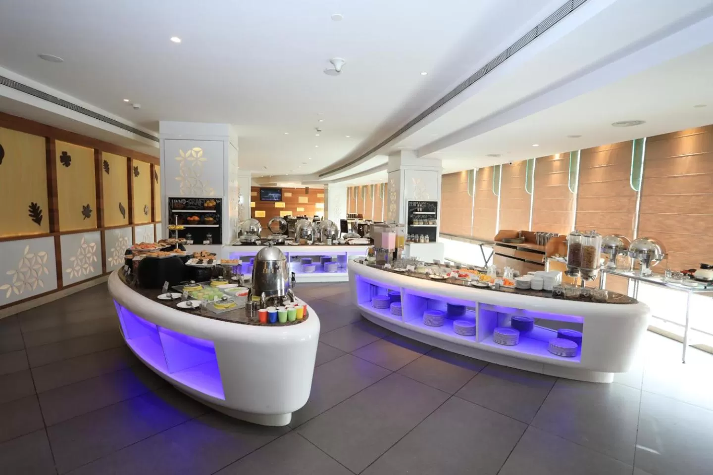 Breakfast in Radisson Udaipur