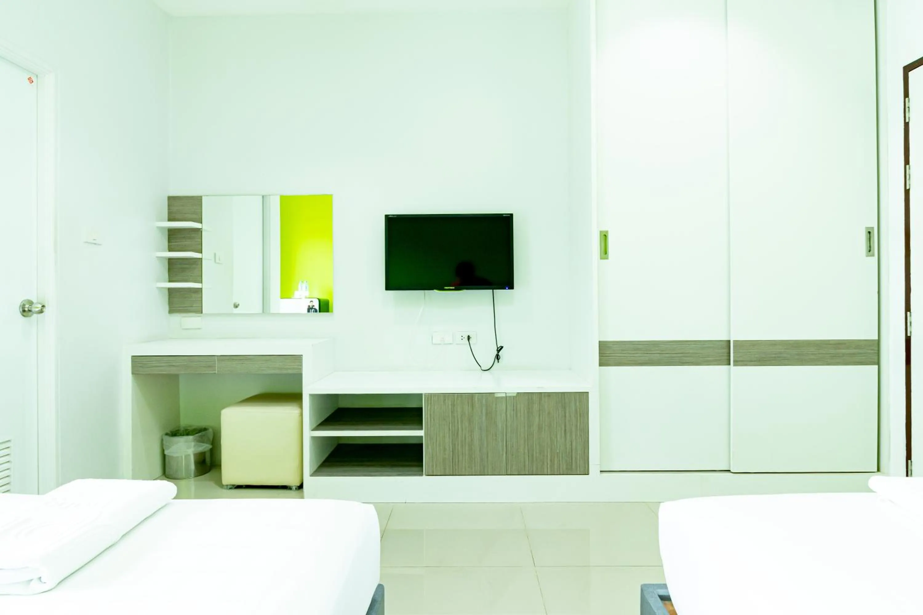 Bedroom, Bed in Udee Living Place