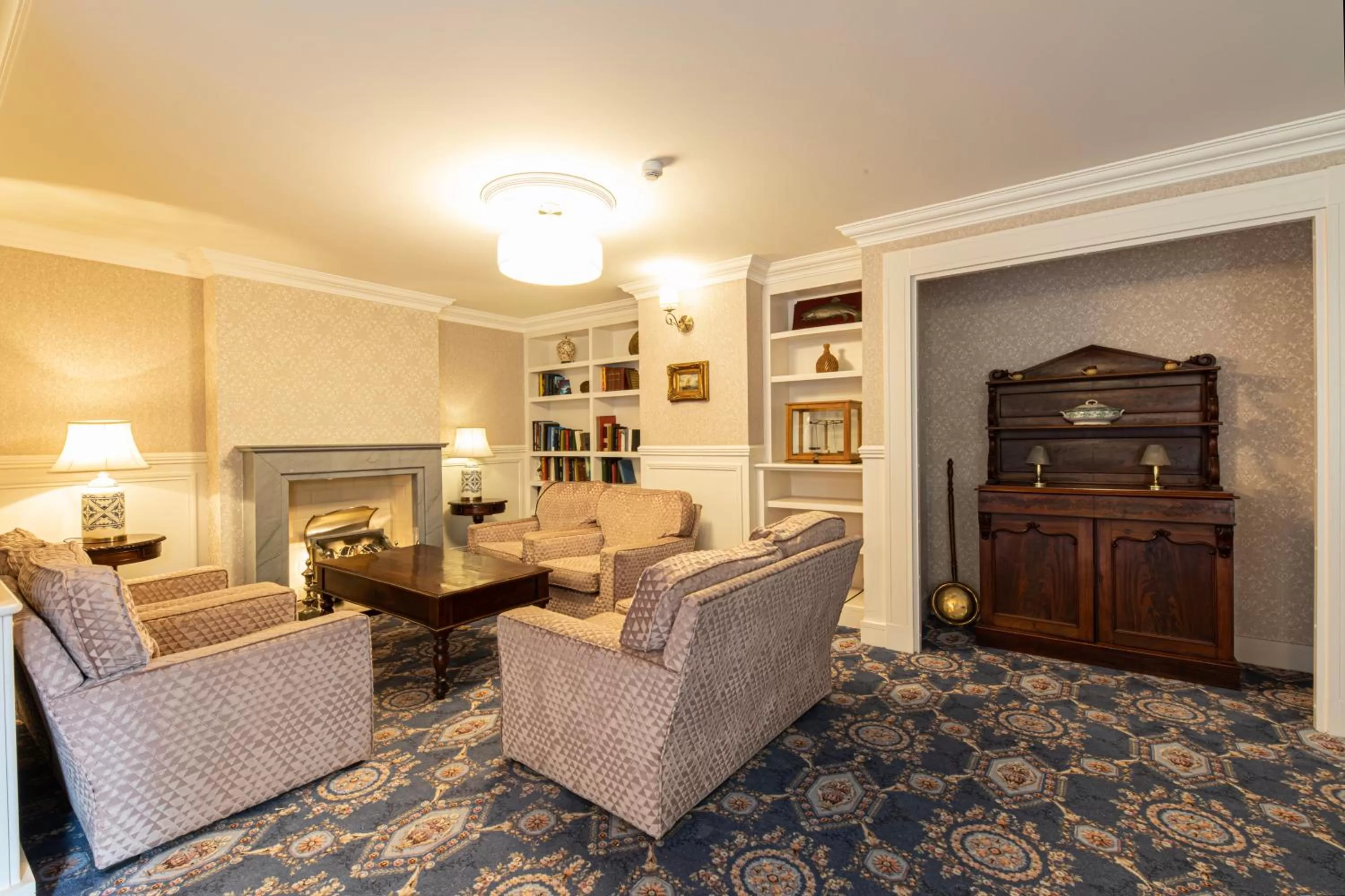 Seating area in Ballina Manor Hotel