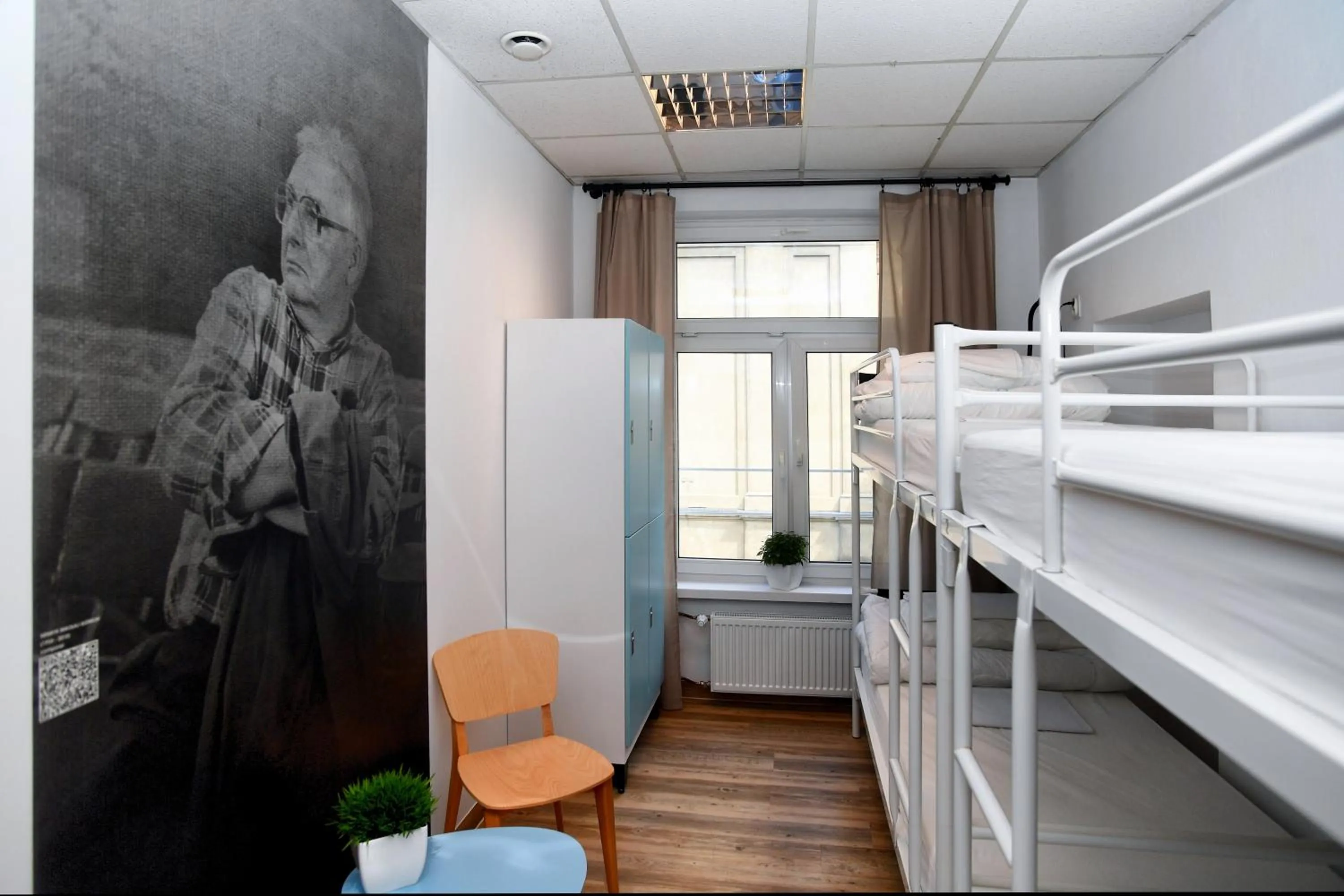 Photo of the whole room, Bed in Warsaw Hostel Centrum Private Rooms & Dorms