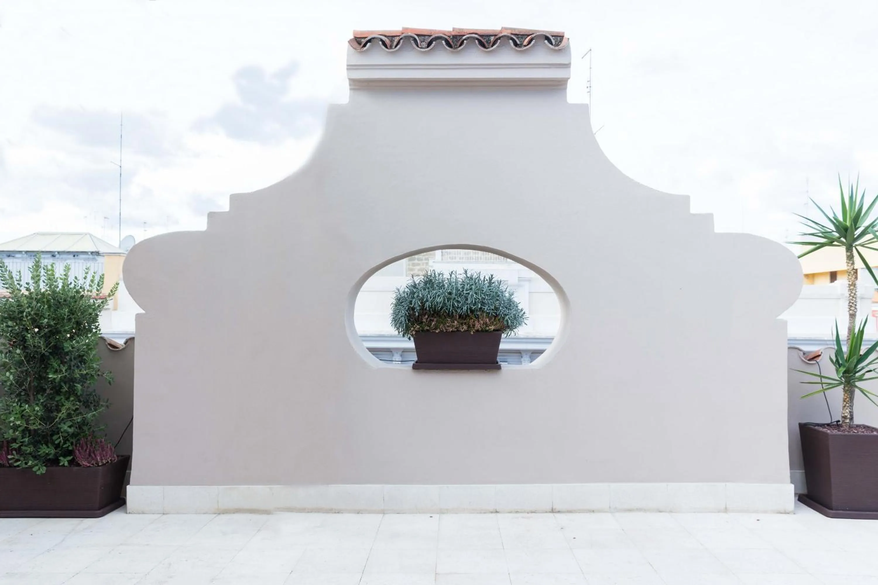 Facade/entrance in 200 ROOMS & TERRACE