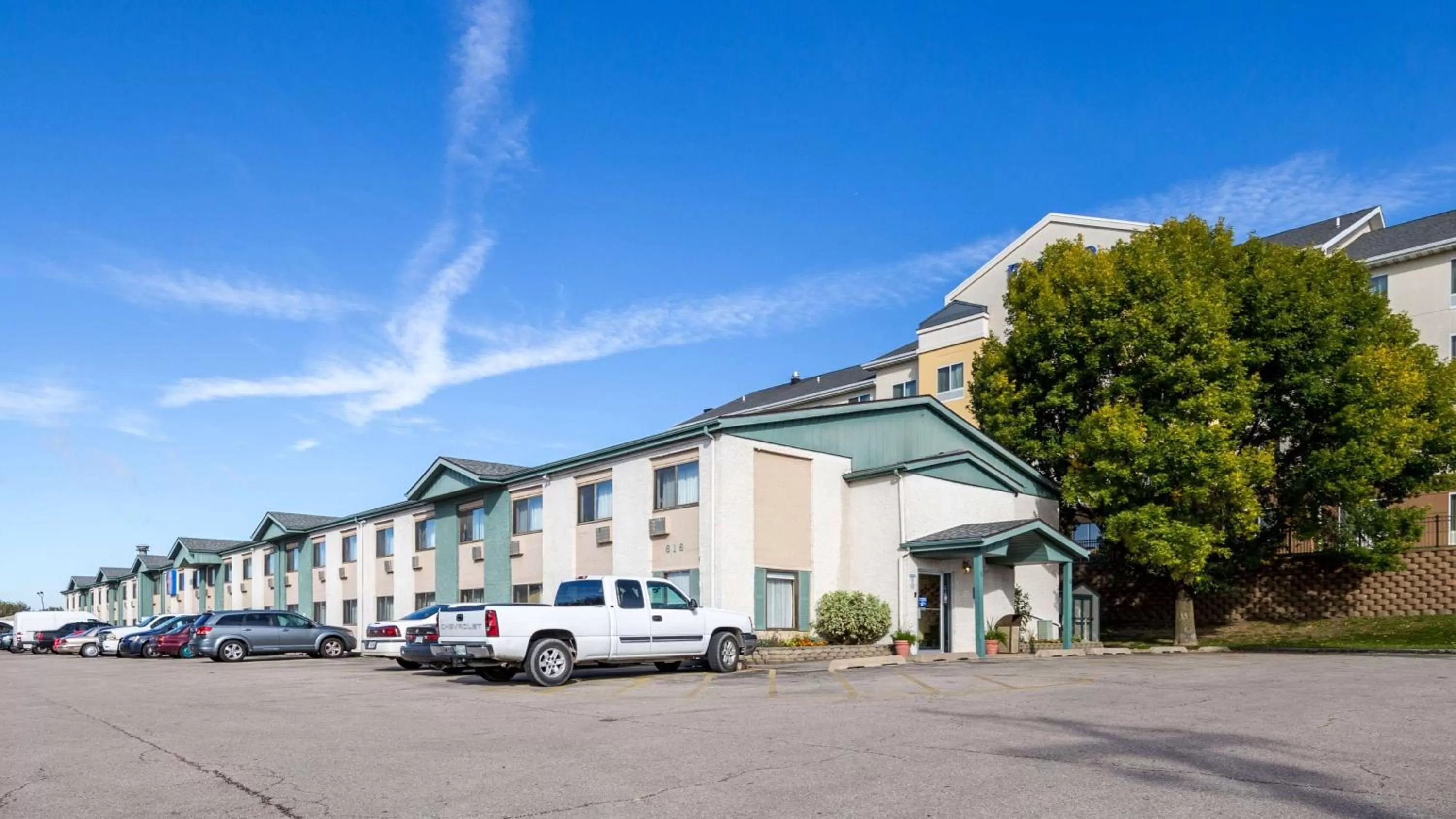 Property building in Motel 6-Cedar Rapids, IA - Airport