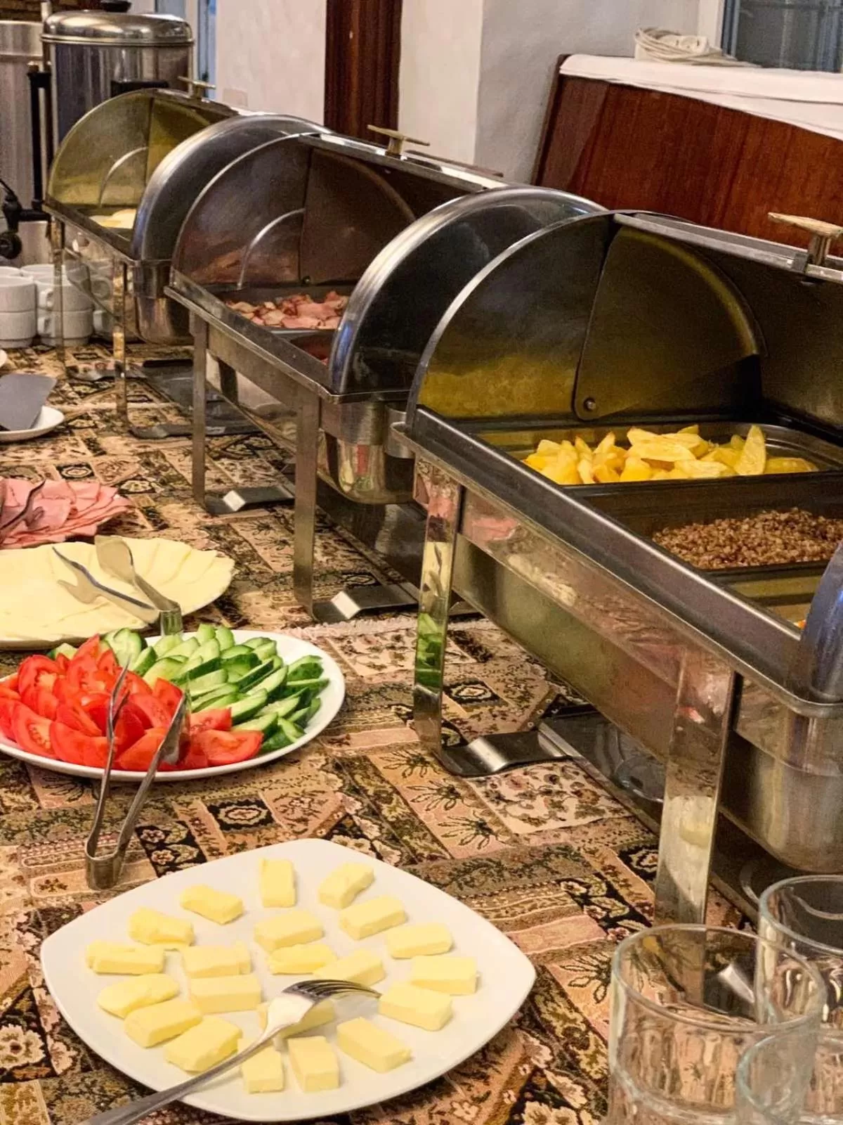 Breakfast in Ukraina Hotel