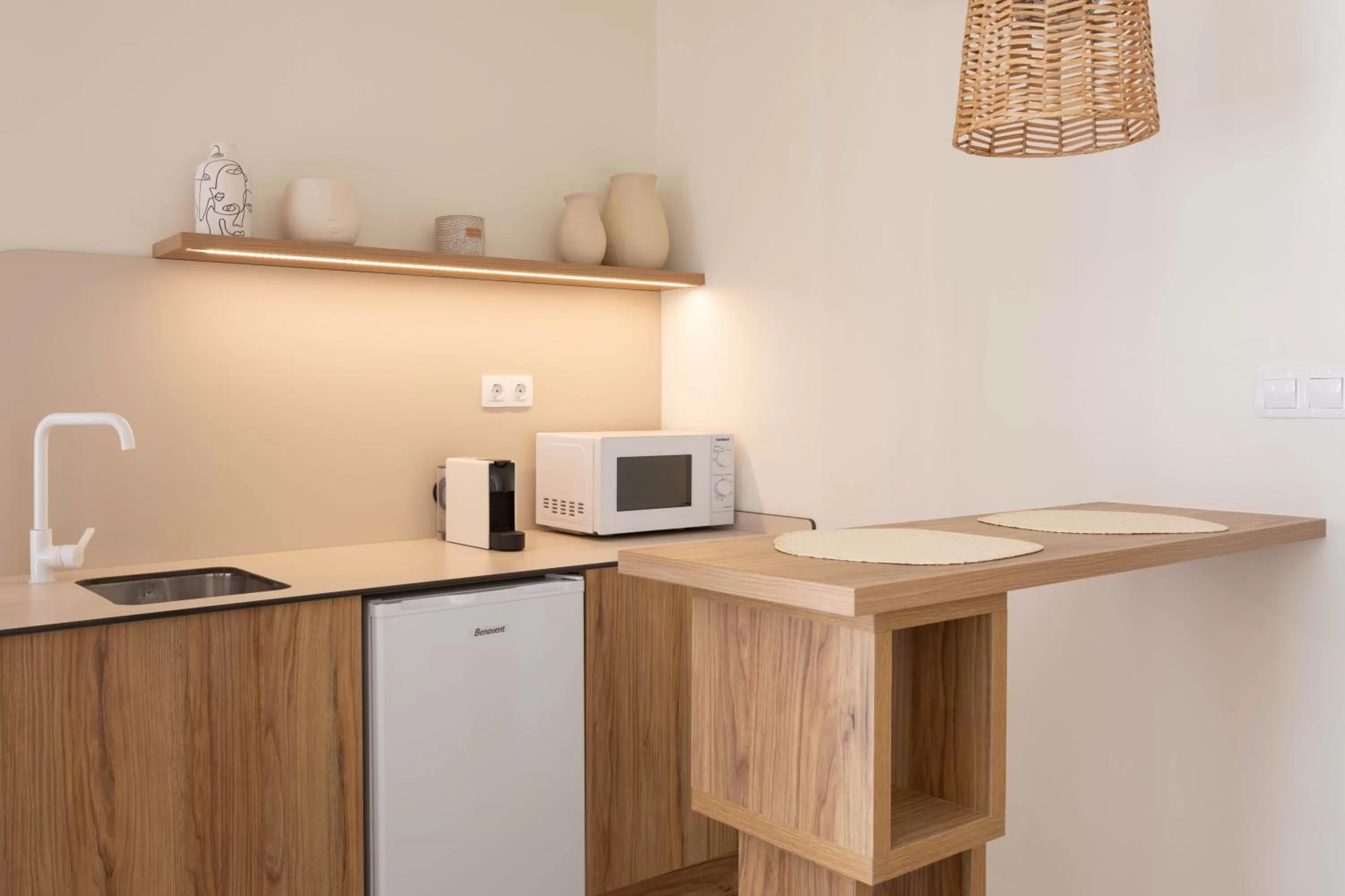 Kitchen/Kitchenette in Reina Victoria Velázquez