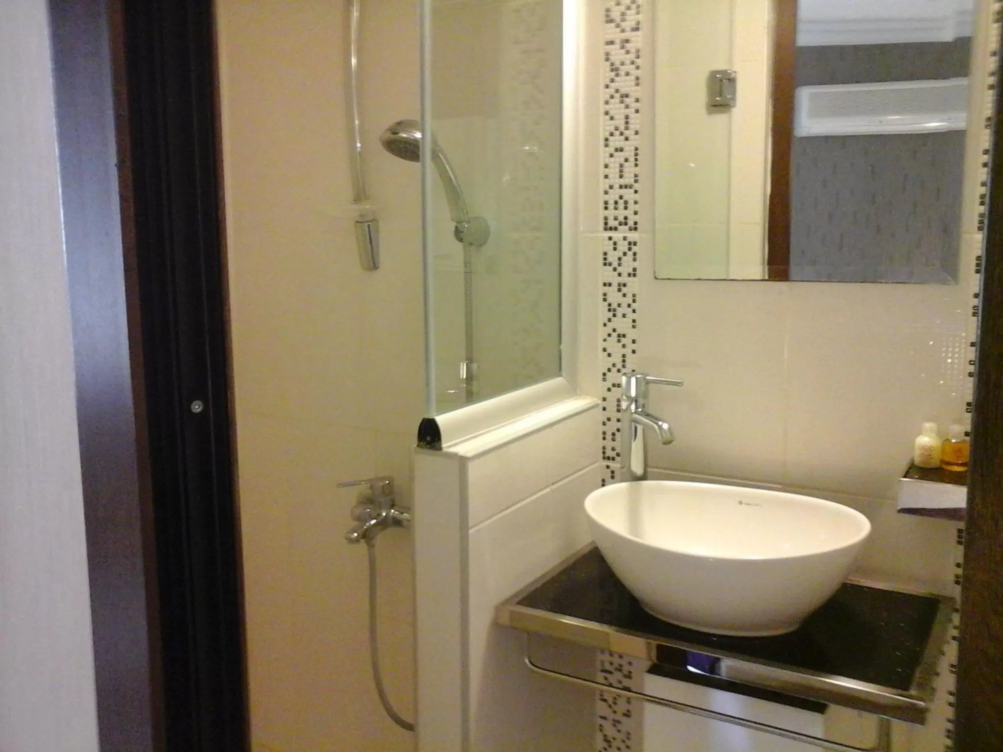 Bathroom in Olimpiyat Hotel Izmir