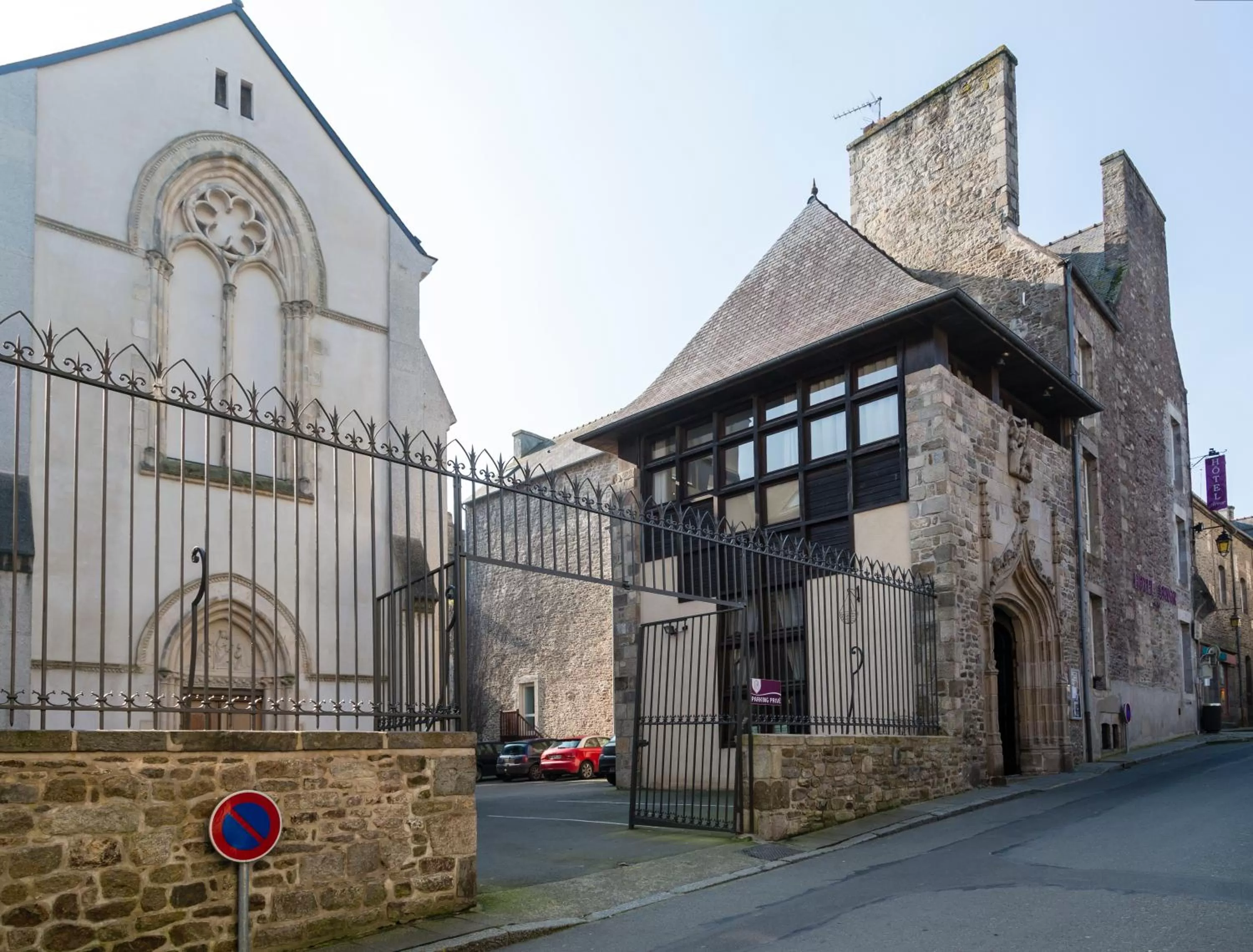 Property building in Hotel Arvor - O'Lodges by Arvor