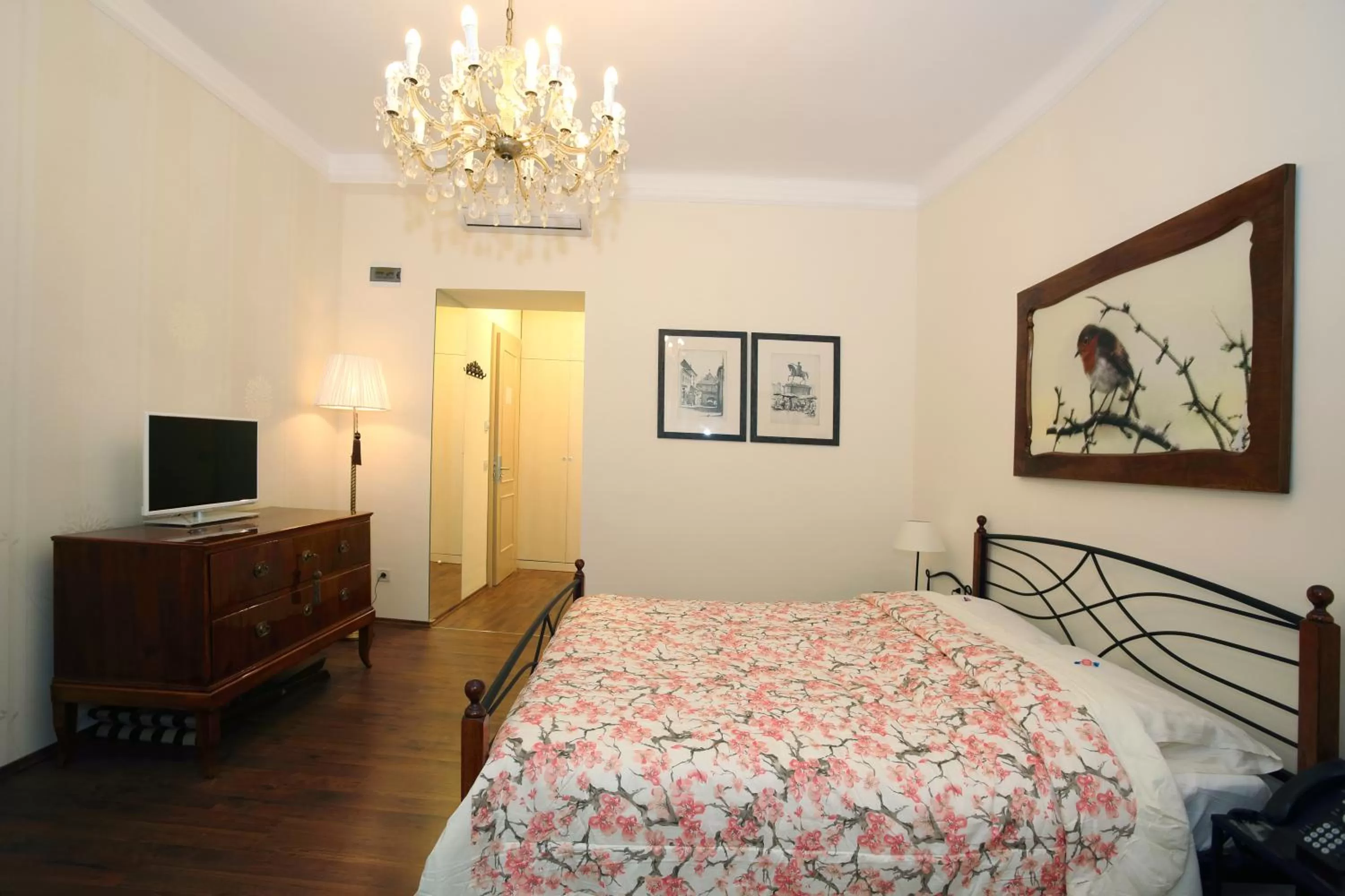 Photo of the whole room, Bed in B&B Fotić