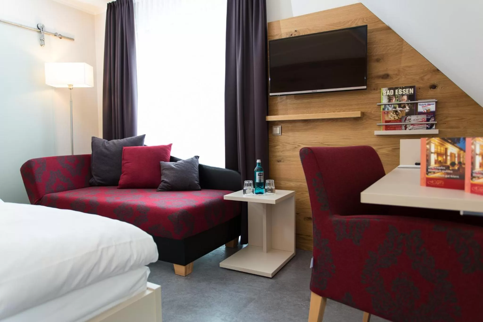 TV and multimedia, Bed in Höger's Hotel & Restaurant