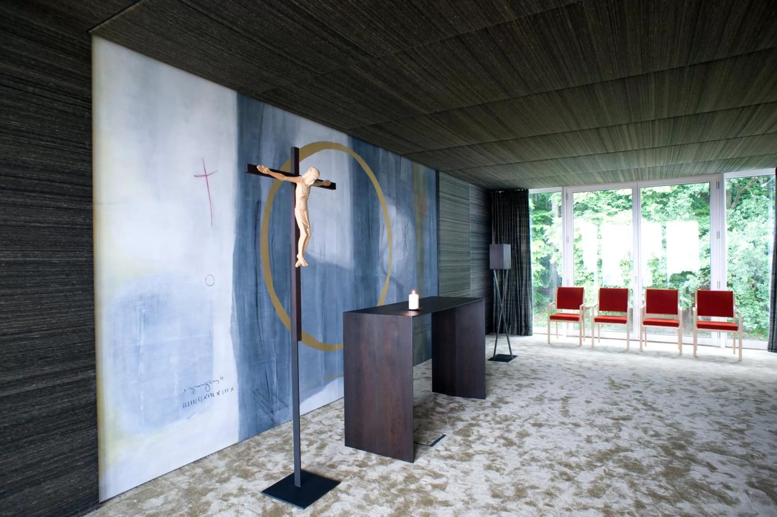 Communal lounge/ TV room in SPES Hotel & Seminare