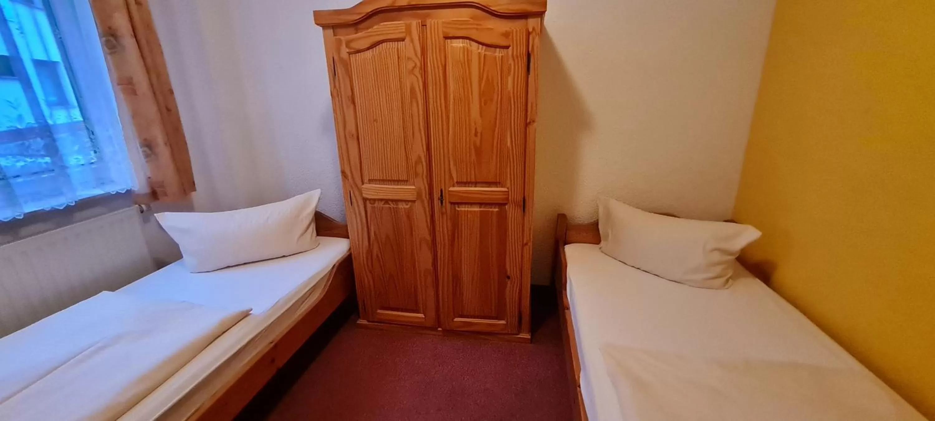 Photo of the whole room, Bed in Hotel Prox