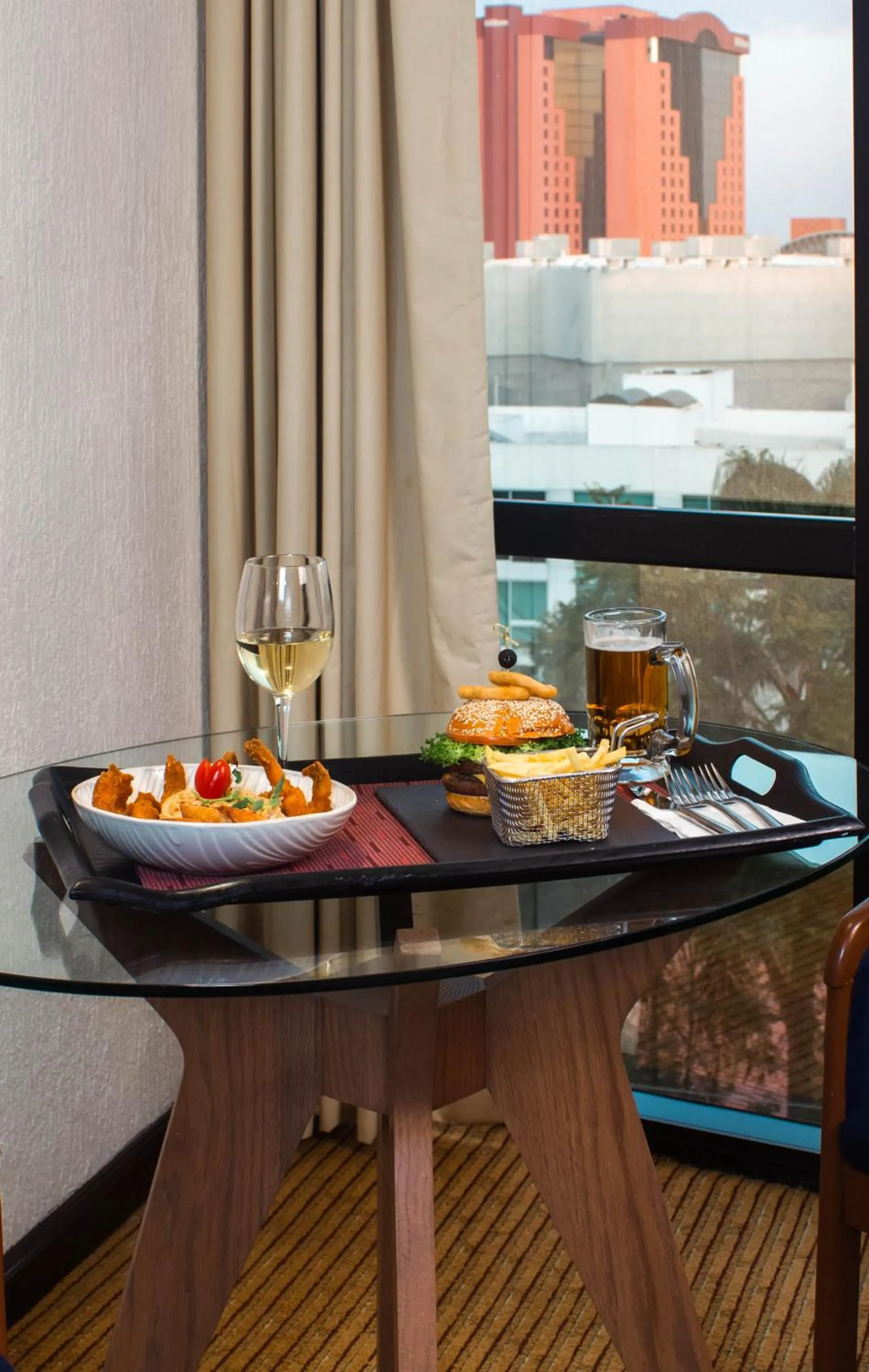 room service in Hotel Guadalajara Plaza Expo