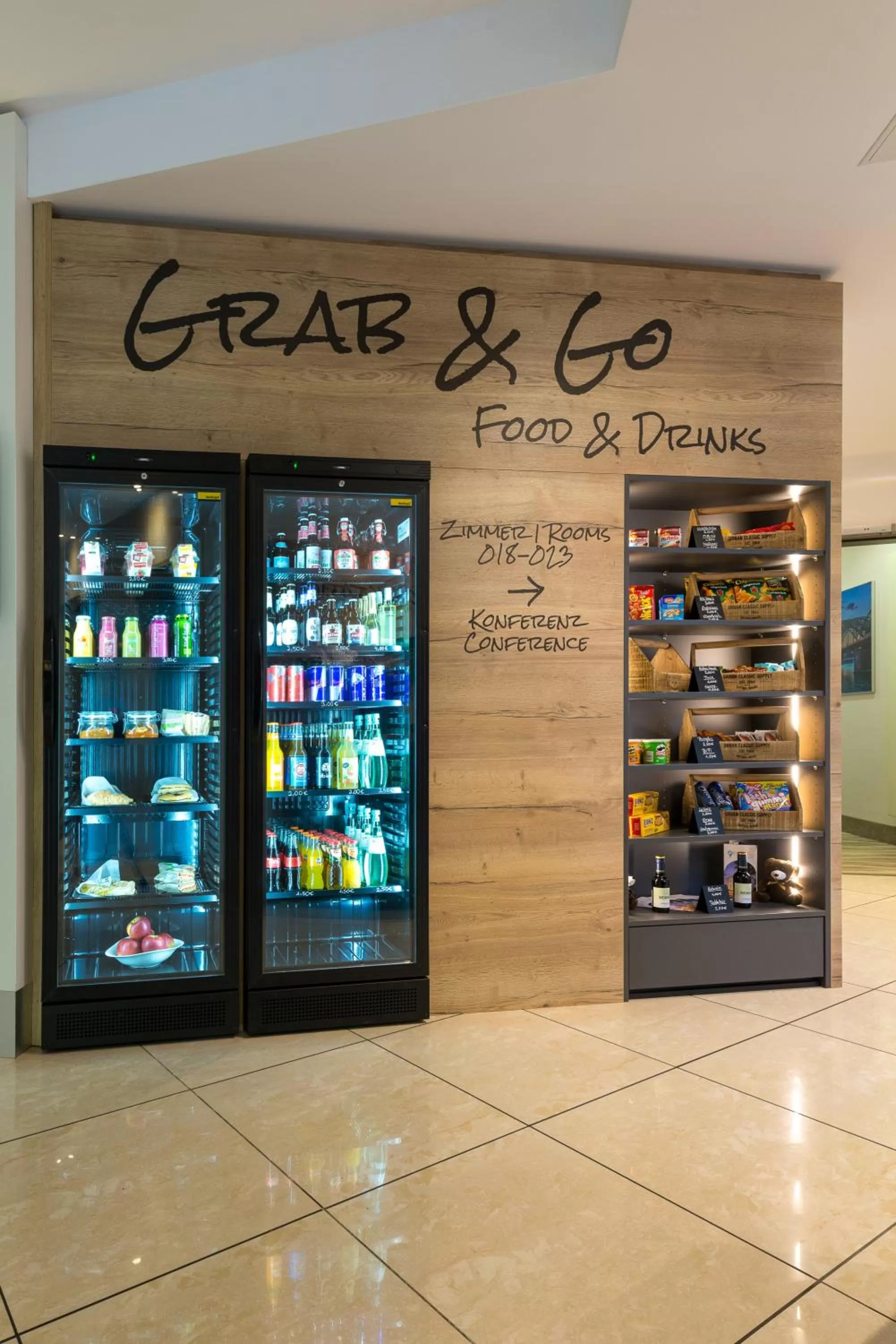 Lobby or reception in PhiLeRo Hotel Köln