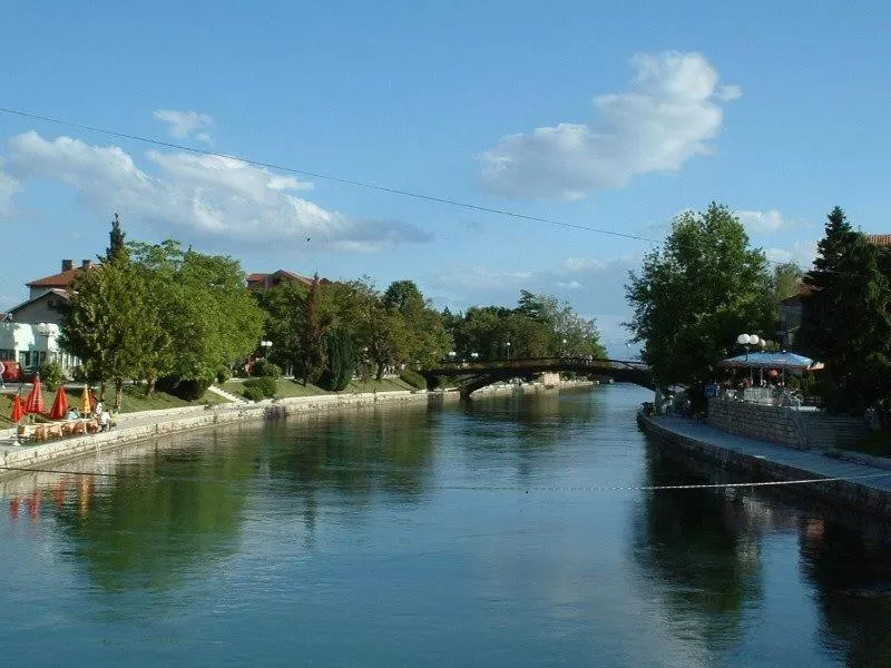 Property building in Hotel Ambasador