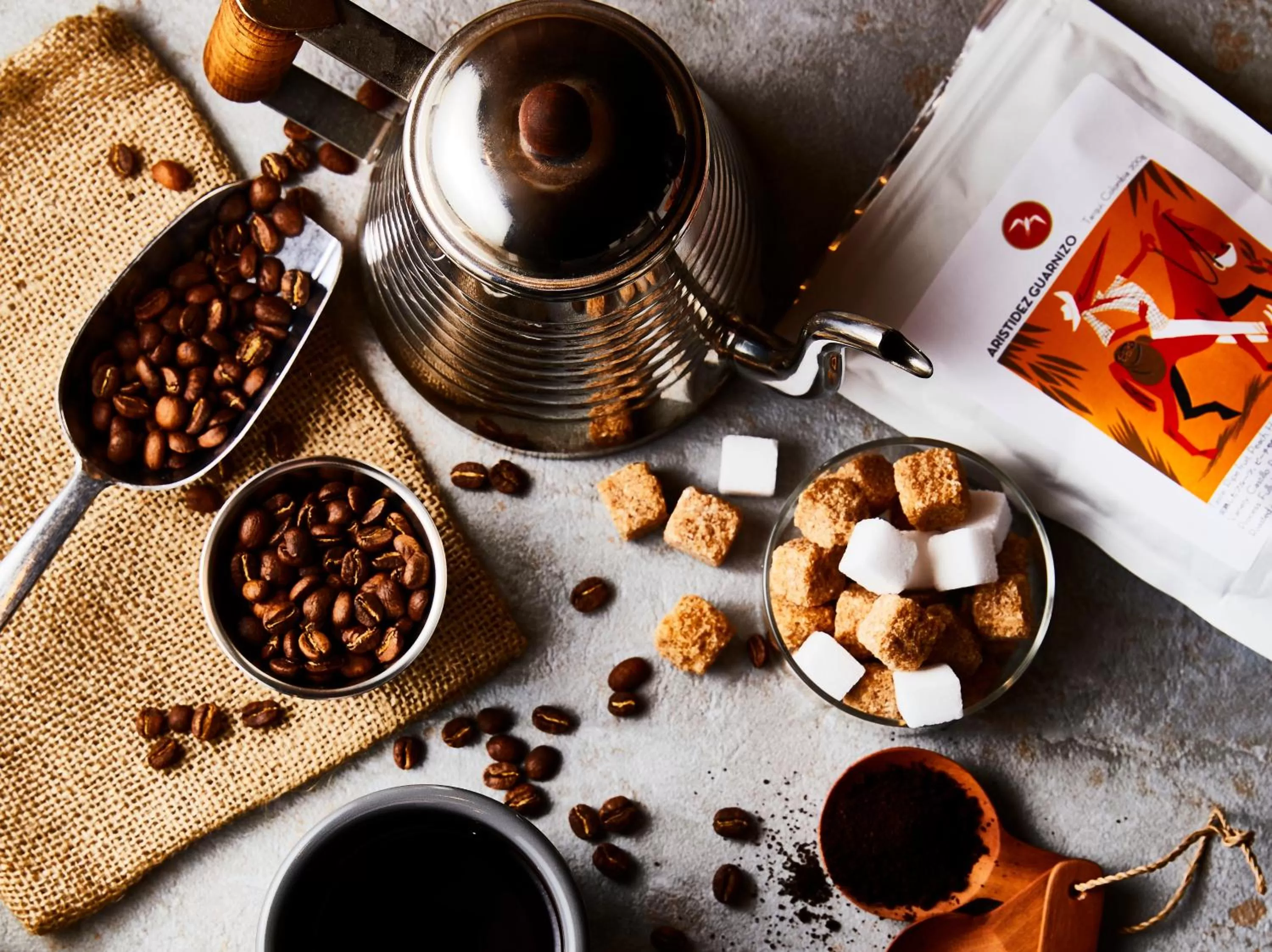 Coffee/tea facilities in LAMP LIGHT BOOKS HOTEL nagoya