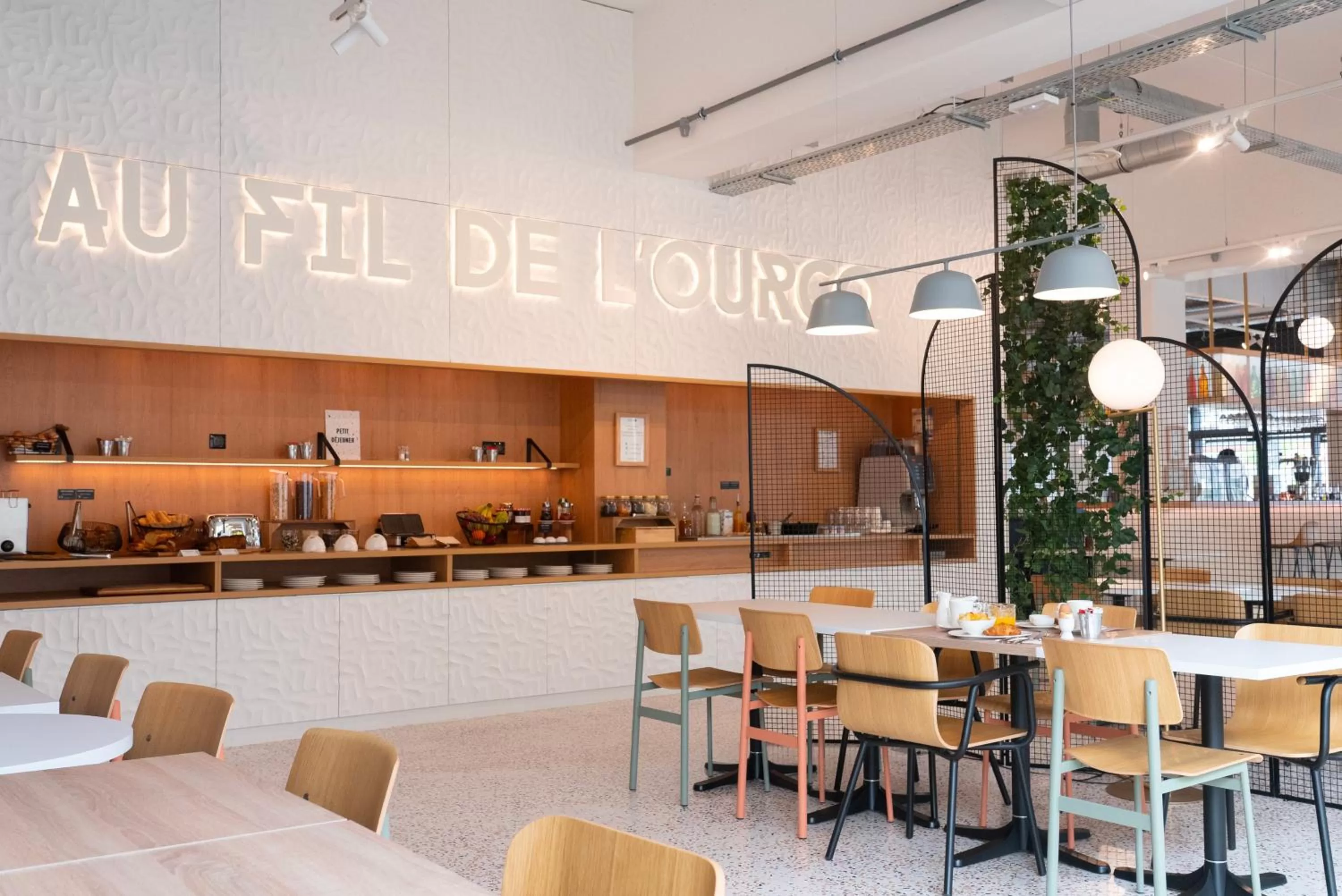 Buffet breakfast in ibis Styles Paris Romainville