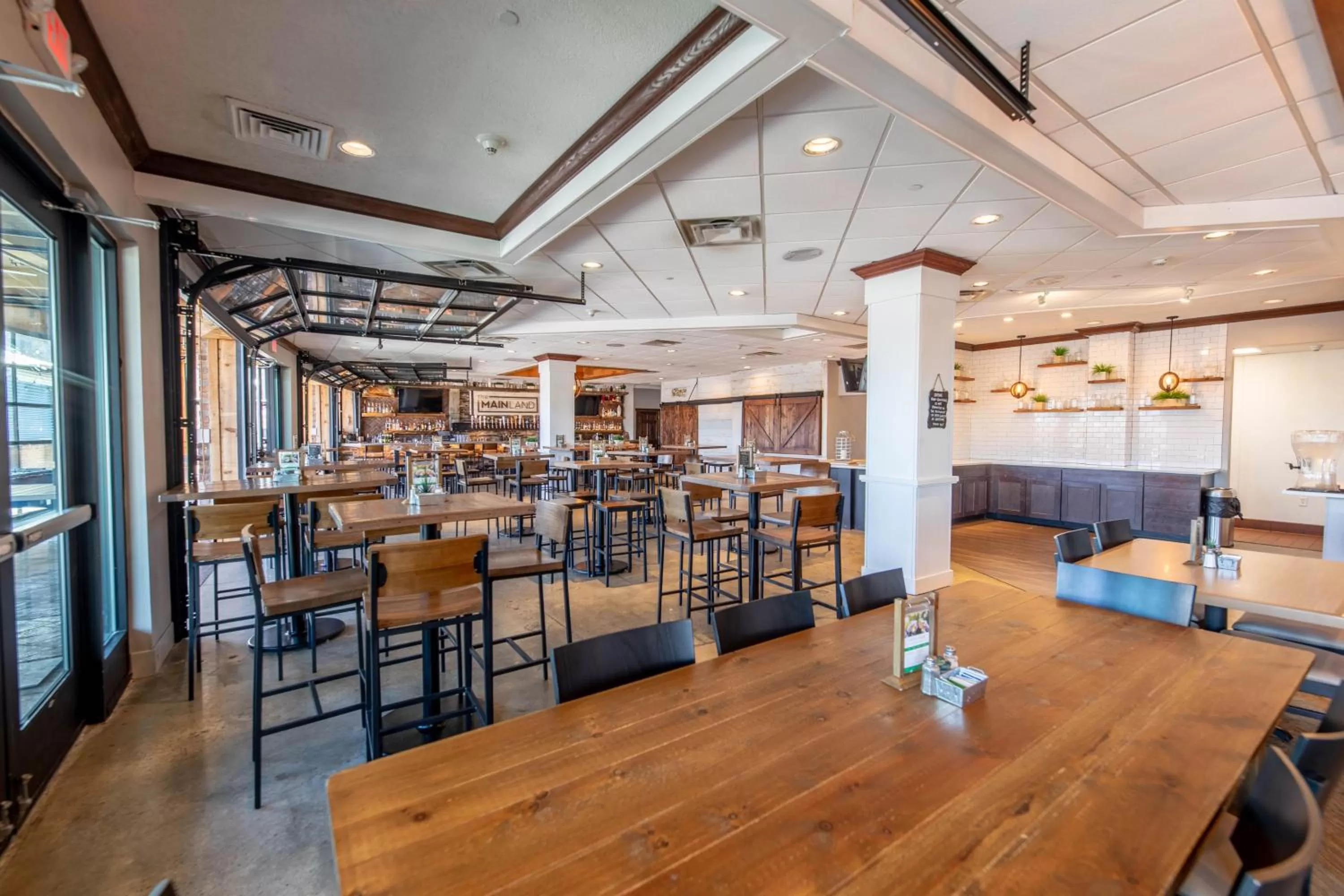 Restaurant/places to eat in Holiday Inn Manahawkin/Long Beach Island by IHG