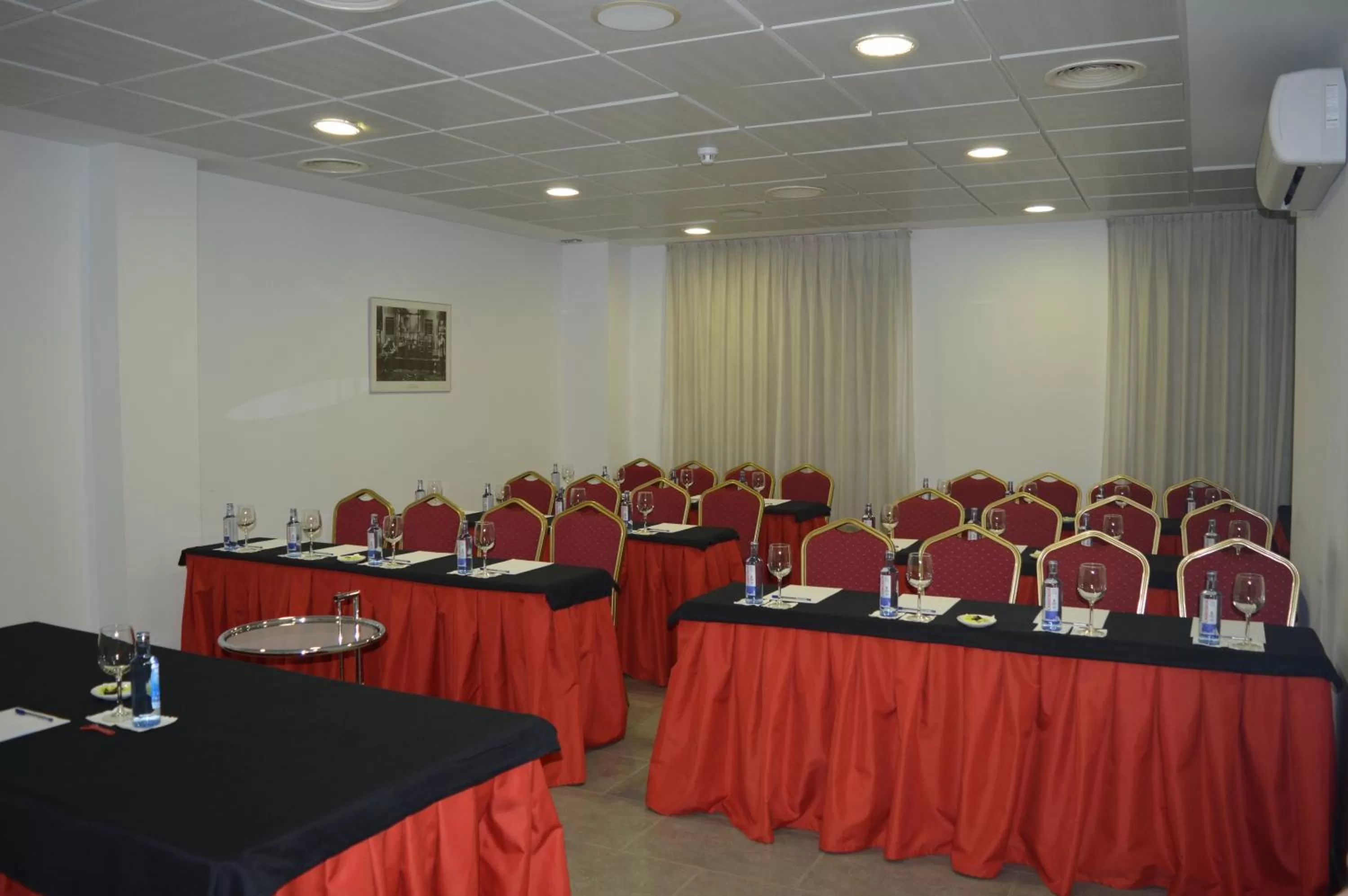 Lounge or bar in Hotel Spa Odeón