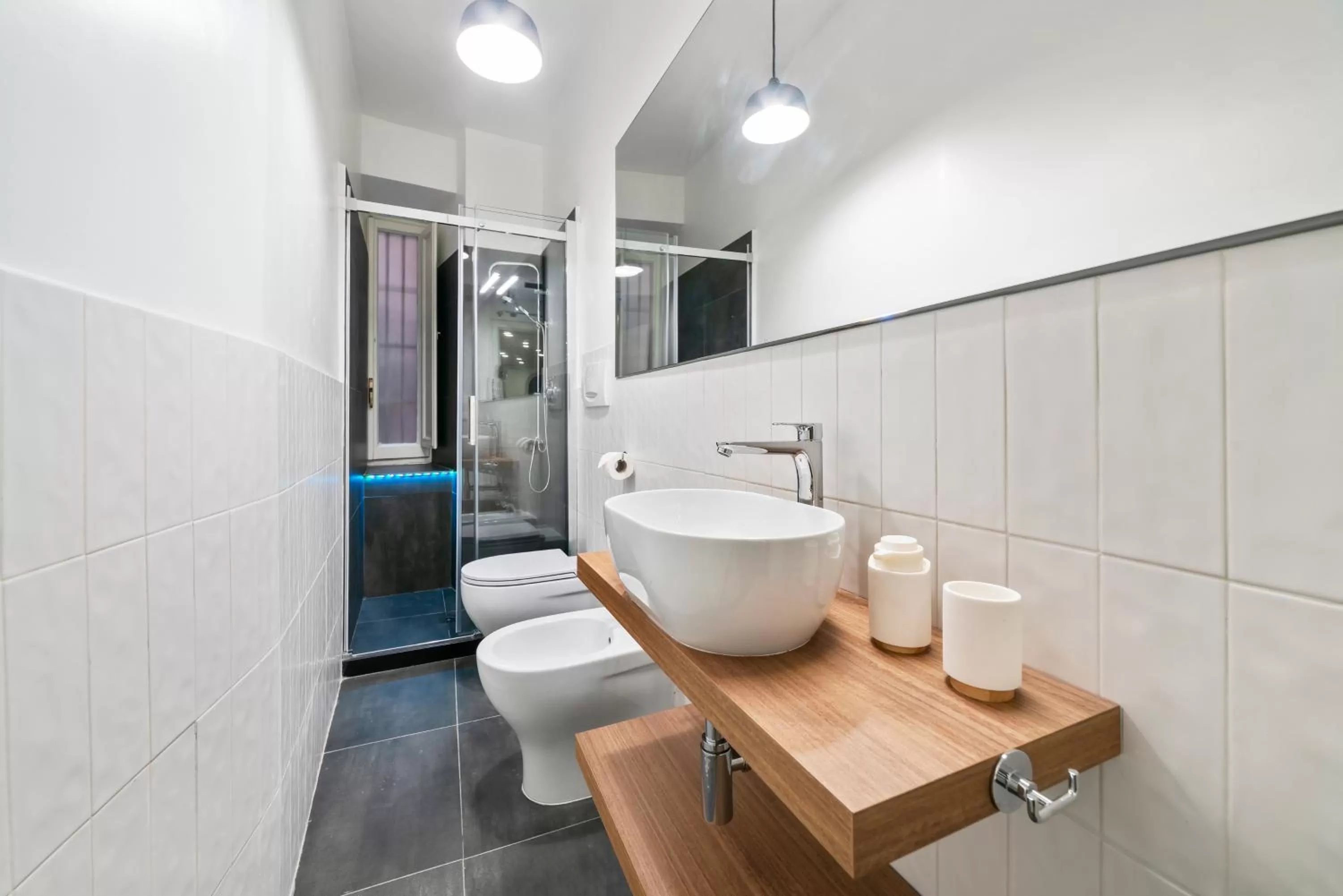 Bathroom in BMGA l ViaPaola43 Palace