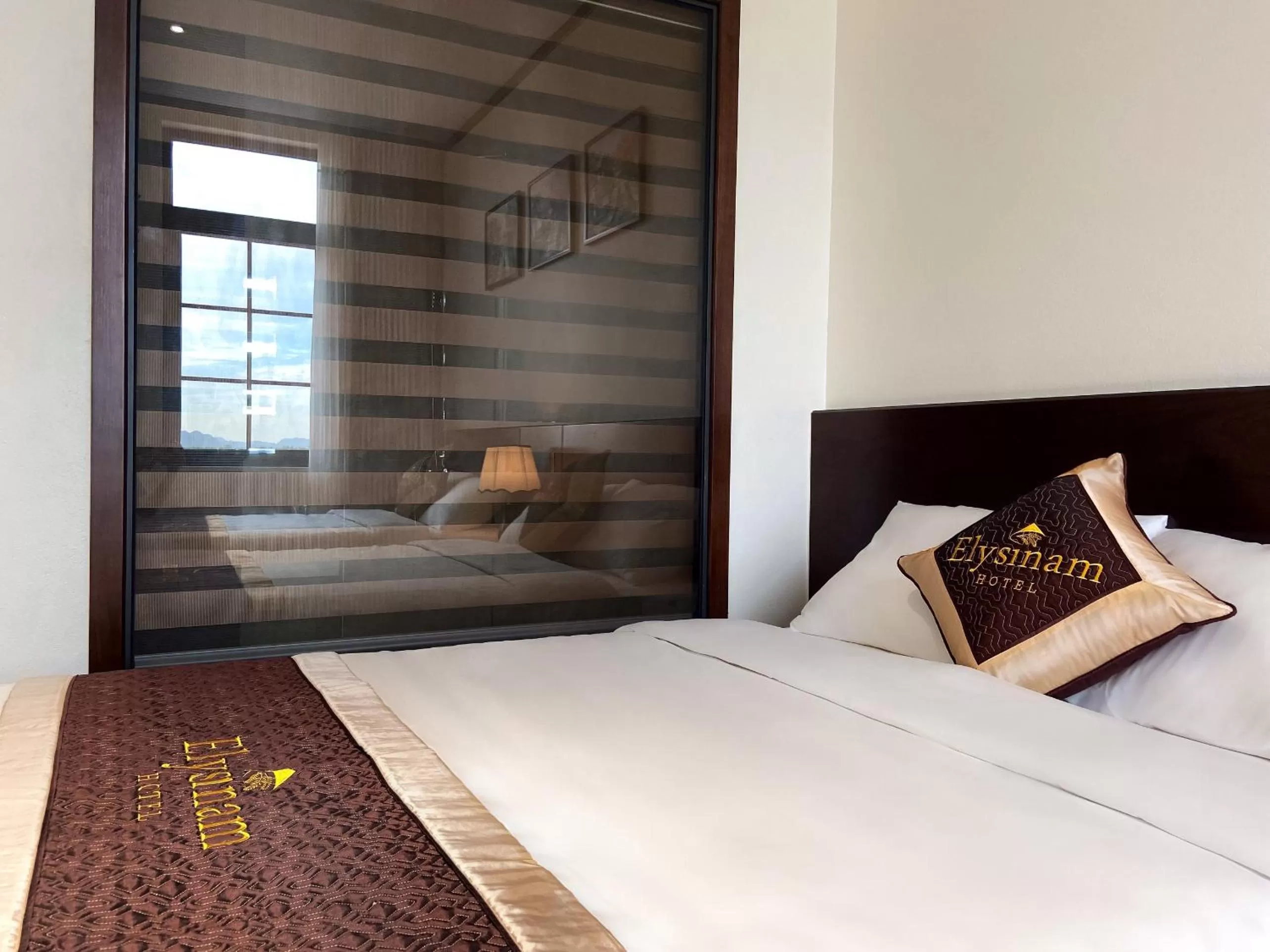 Bed in Elysinam Boutique Hotel Ha Long