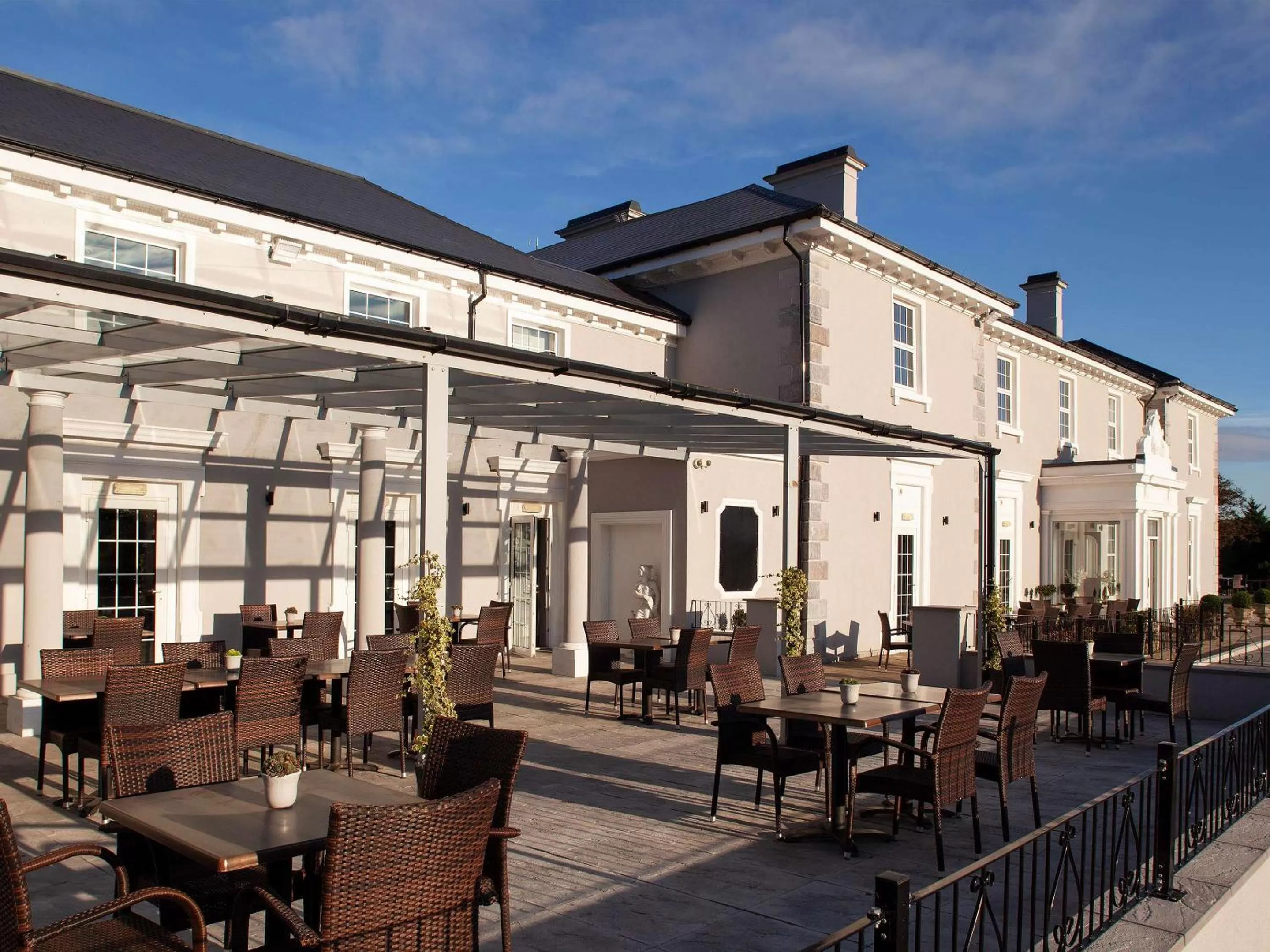 Balcony/Terrace in Elfordleigh Hotel