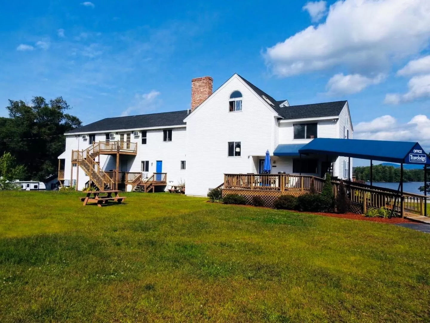 Property building in Winnisquam Lake Inn