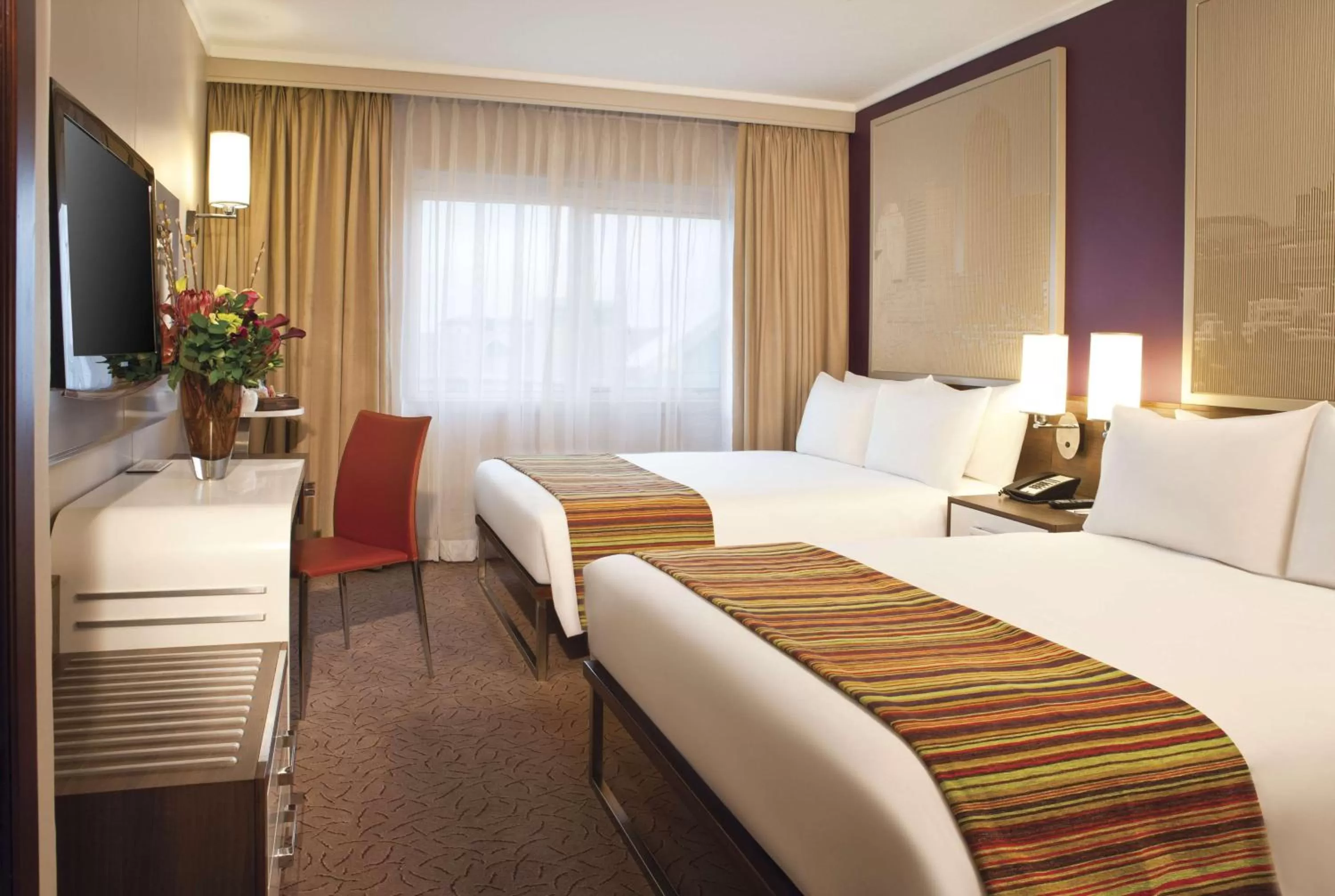 Standard Double Room with 2 Double Beds - Smoking in Garden Court Sandton City