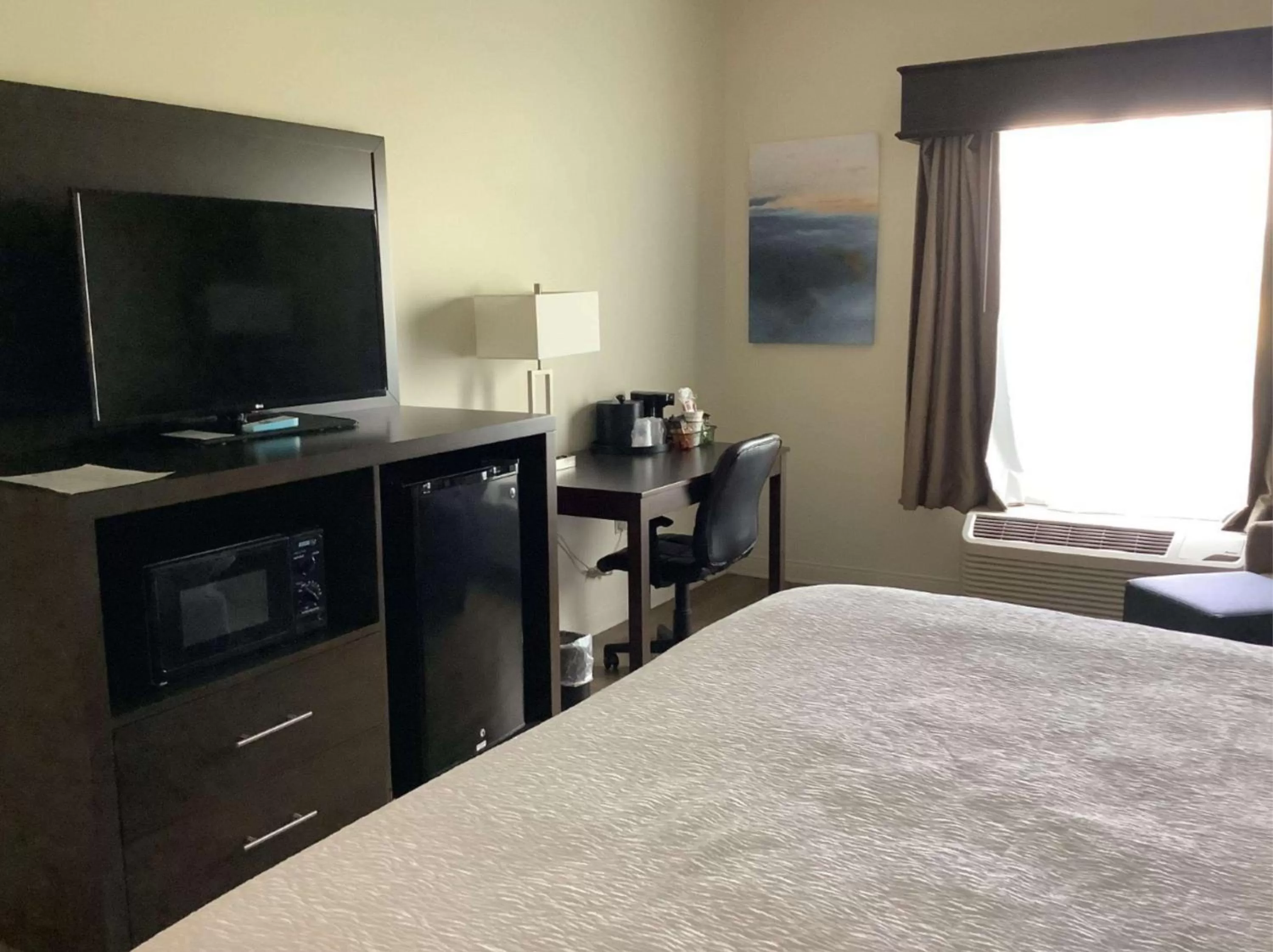King Room in Best Western Plus Madison