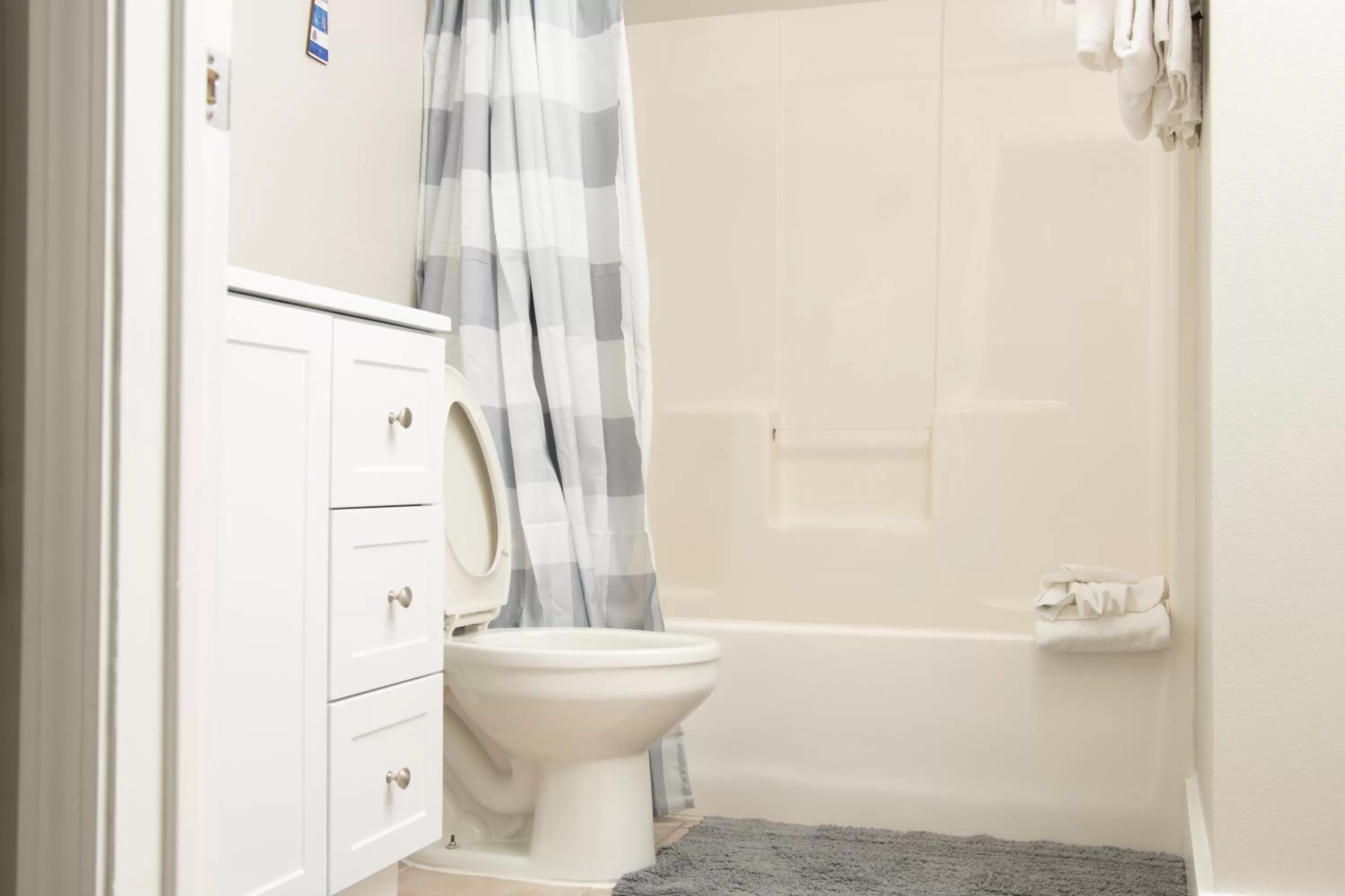 Shower in Shores of Panama Resort