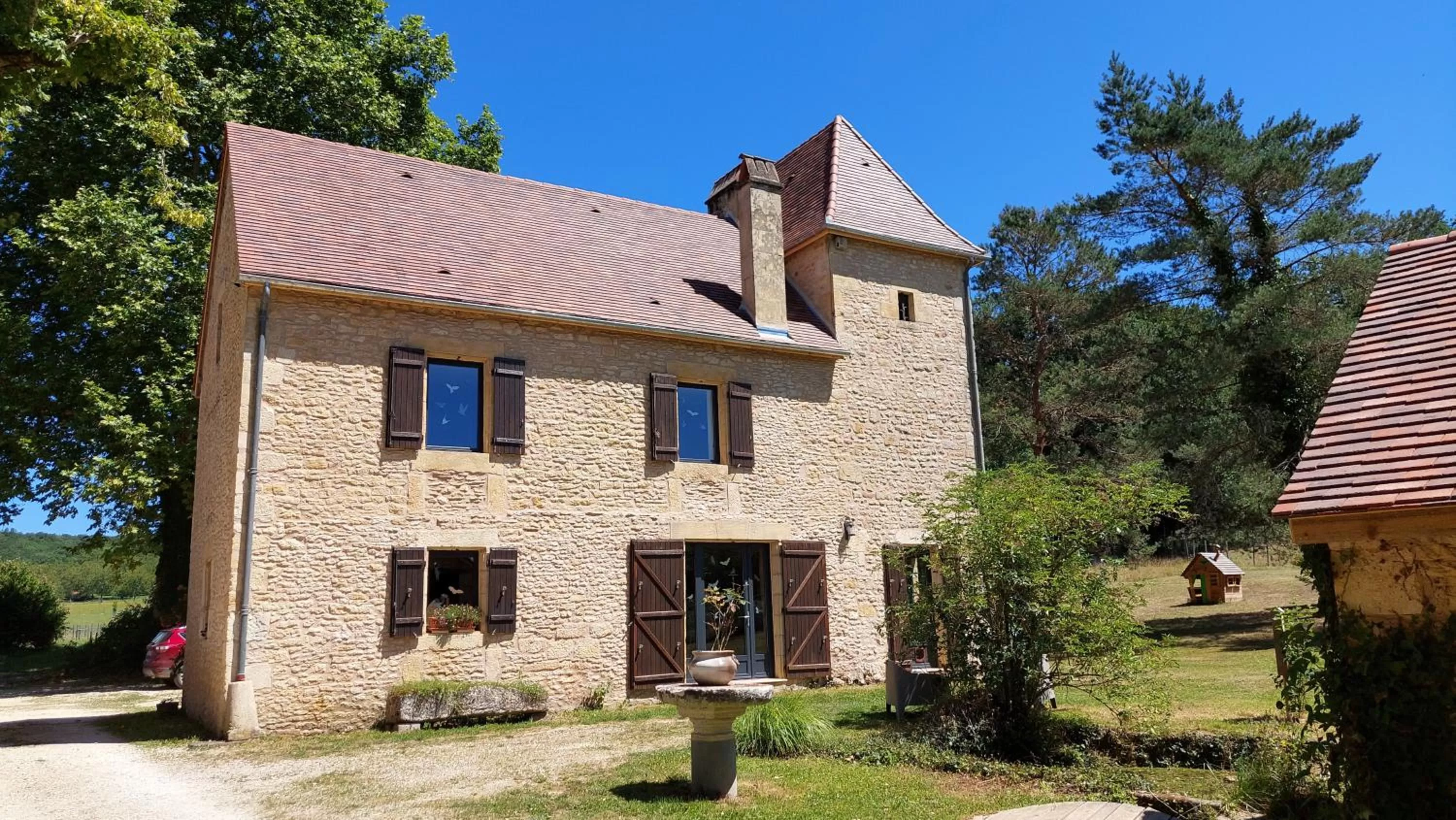 Property building in Ferme des Petites Oreilles 4 étoiles