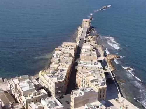 Neighbourhood in Ai Lumi