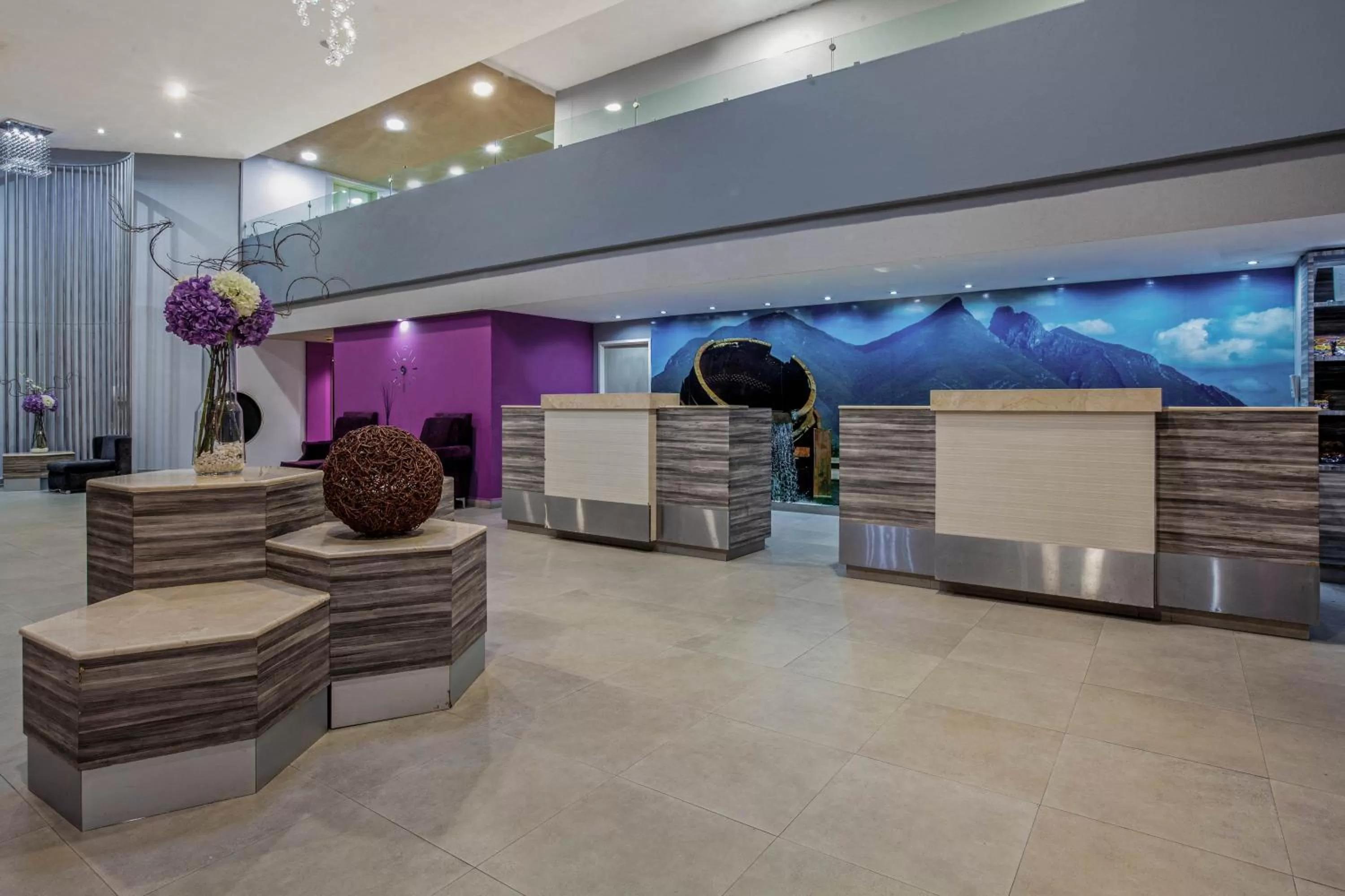 Lobby or reception in CHN Hotel Monterrey Centro, Trademark Collection by Wyndham